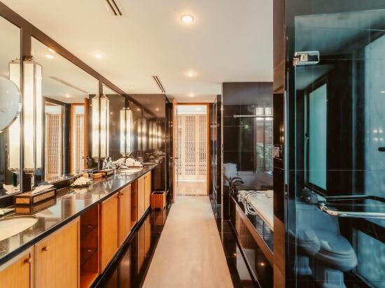 Seven Bedroom Villa No.5