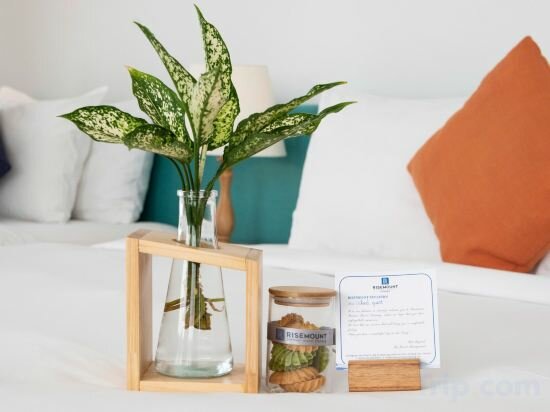 Thera Triple Suite With Balcony