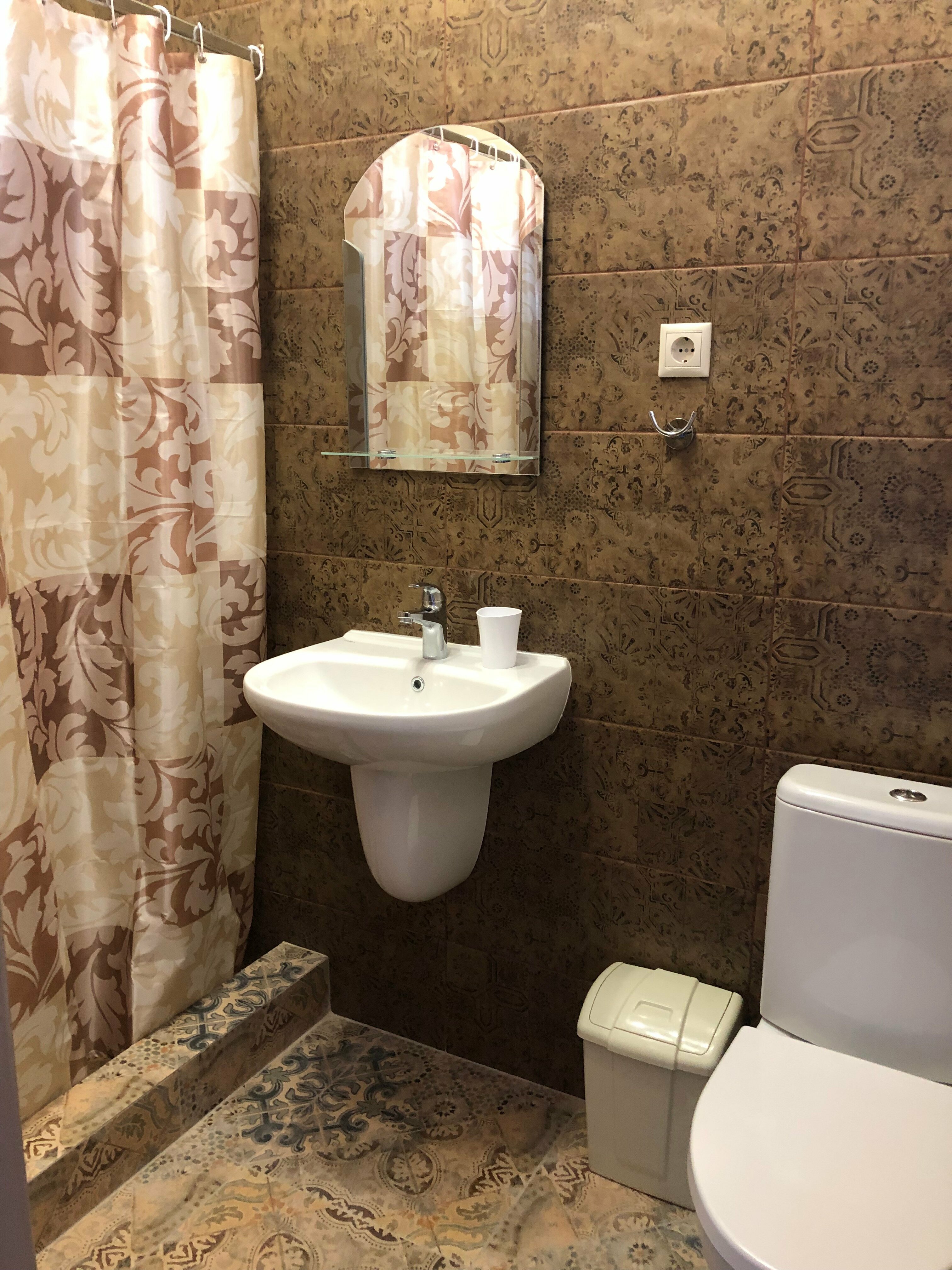 Пятиместный номер с балконом