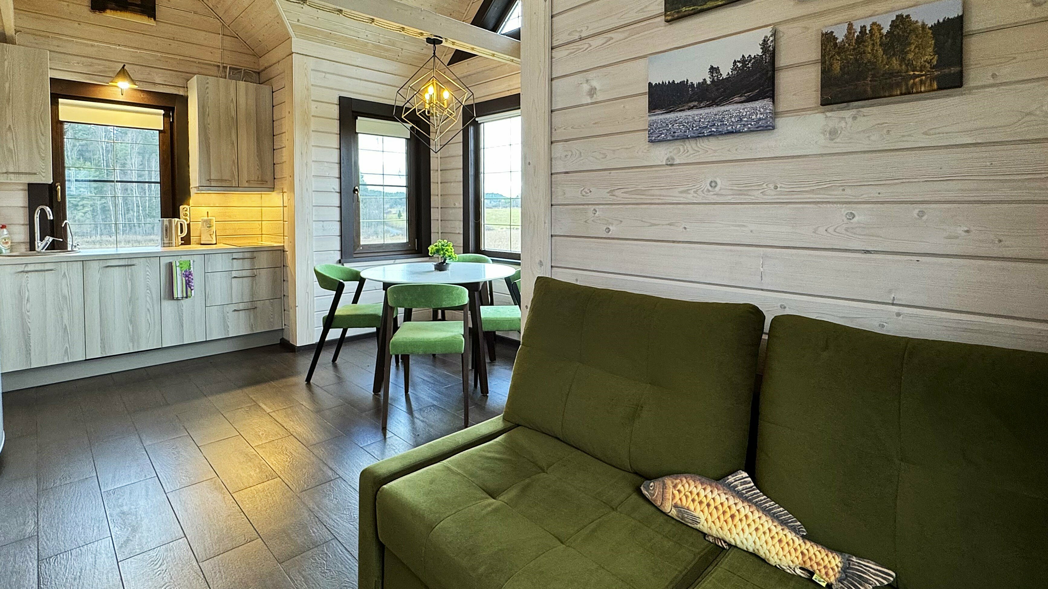 Коттедж с собственной сауной и видом на озеро