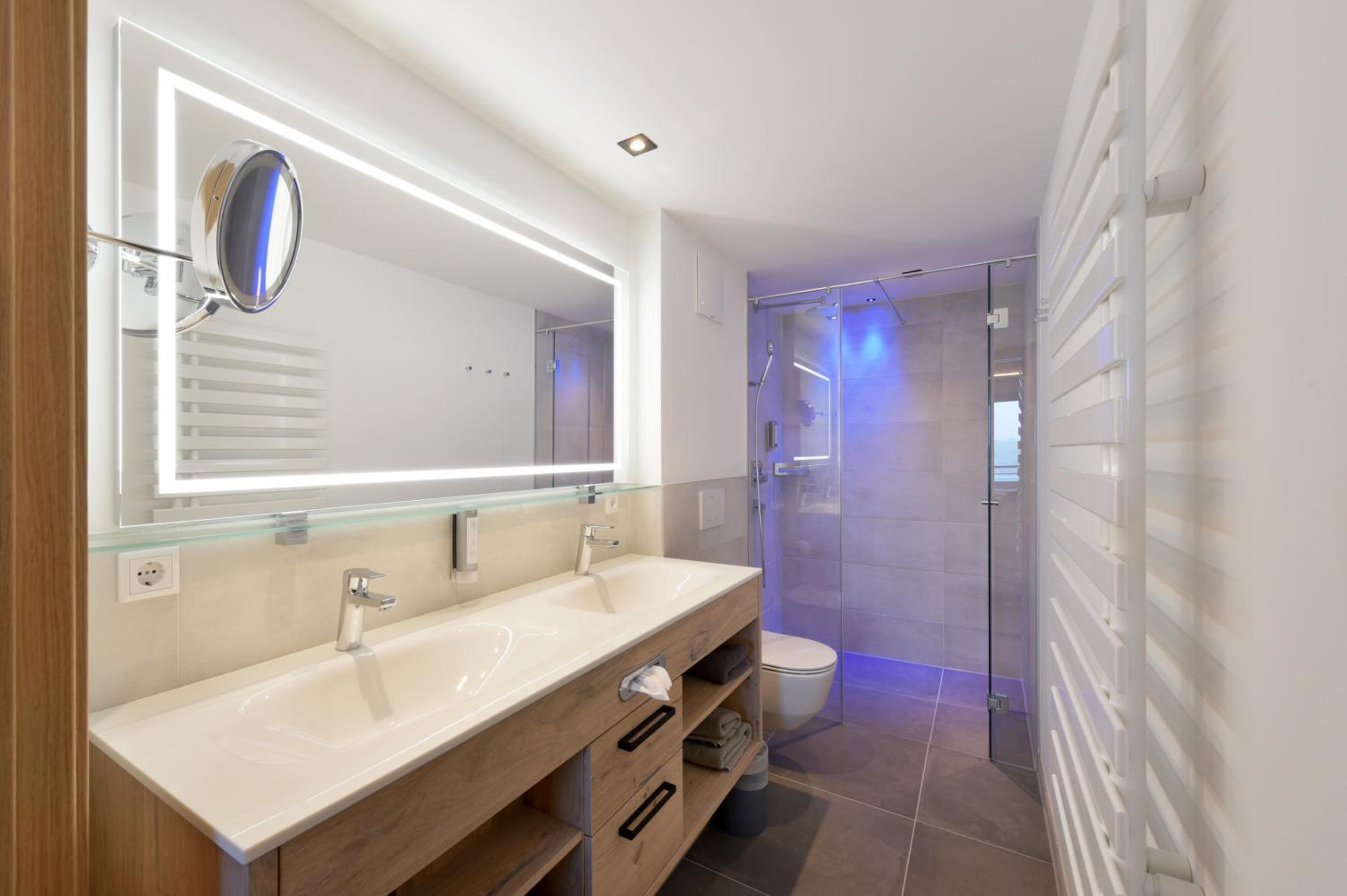 Deluxe Penthouse Apartment