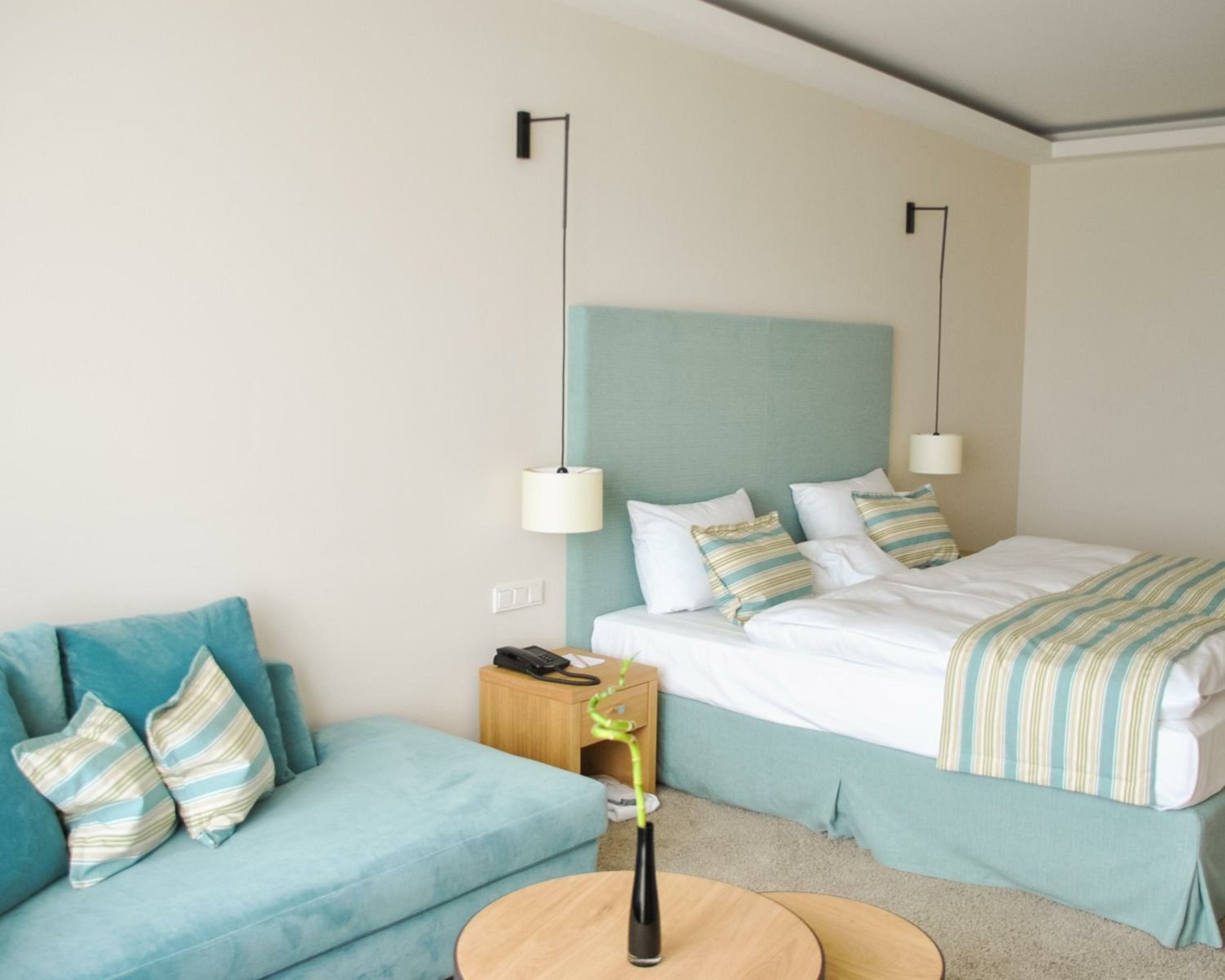 Superior Double Room with Balcony and Partial Sea View