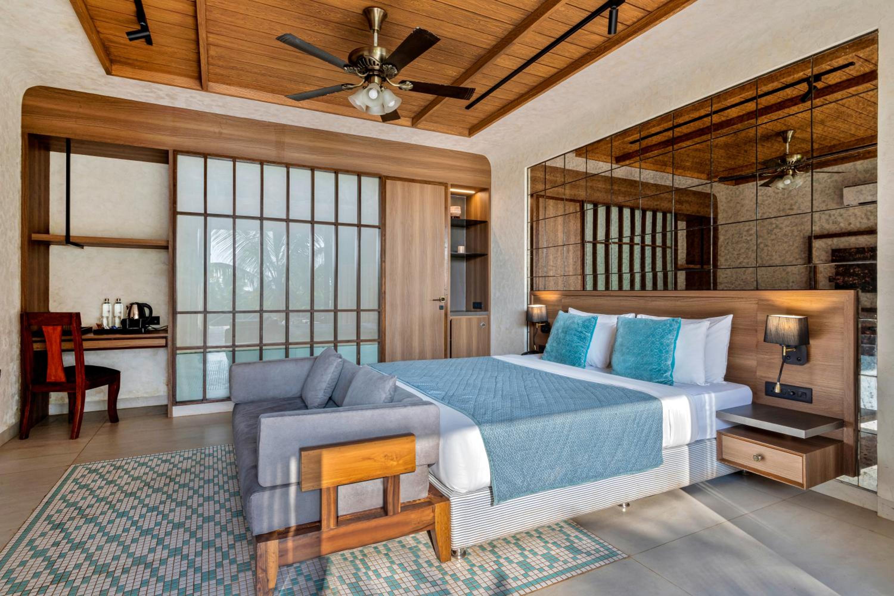 Platinum Room with River View (with complimentary Kayaking and 20% off on Massage session)