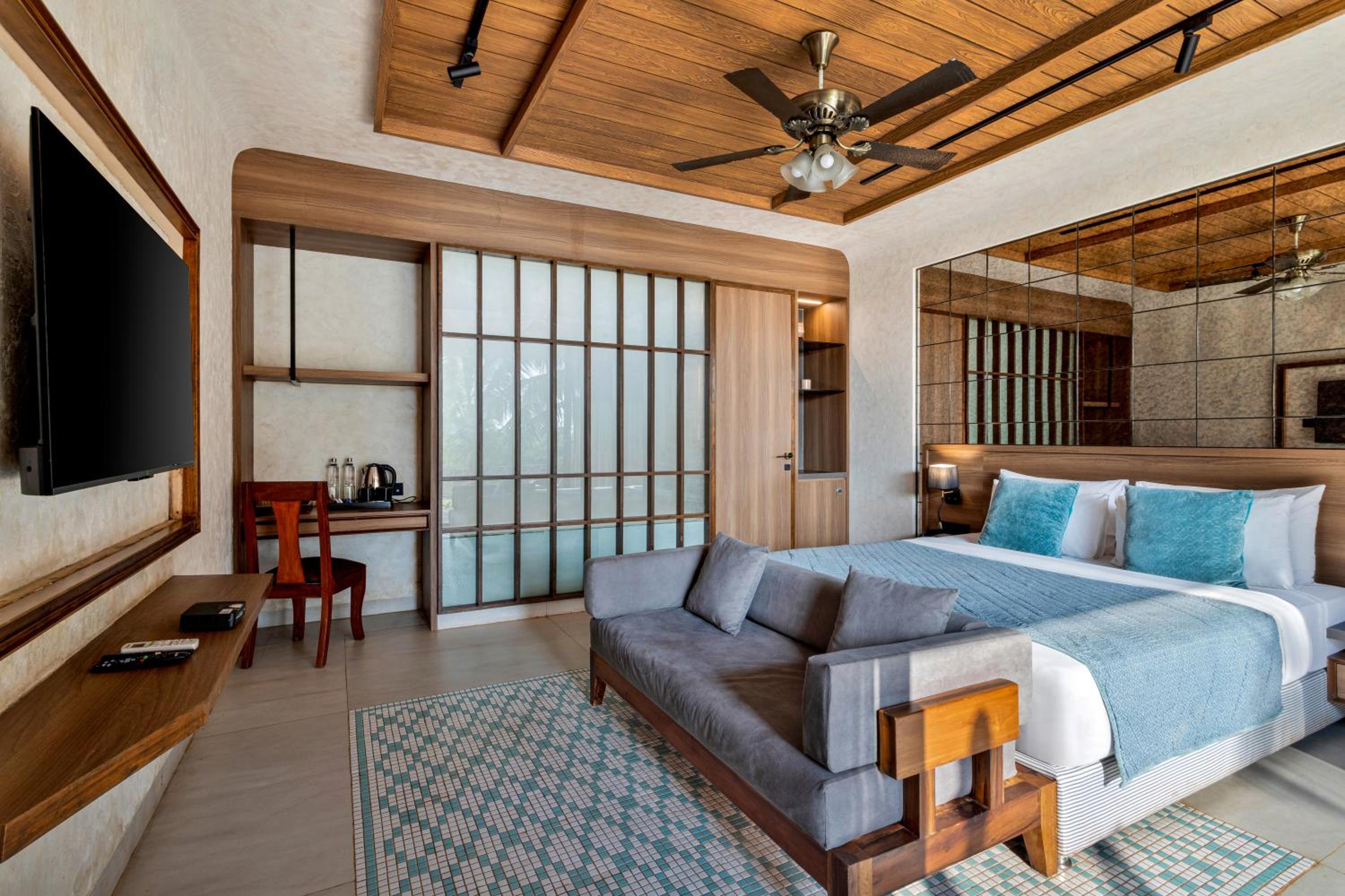 Platinum Room with River View (with complimentary Kayaking and 20% off on Massage session)