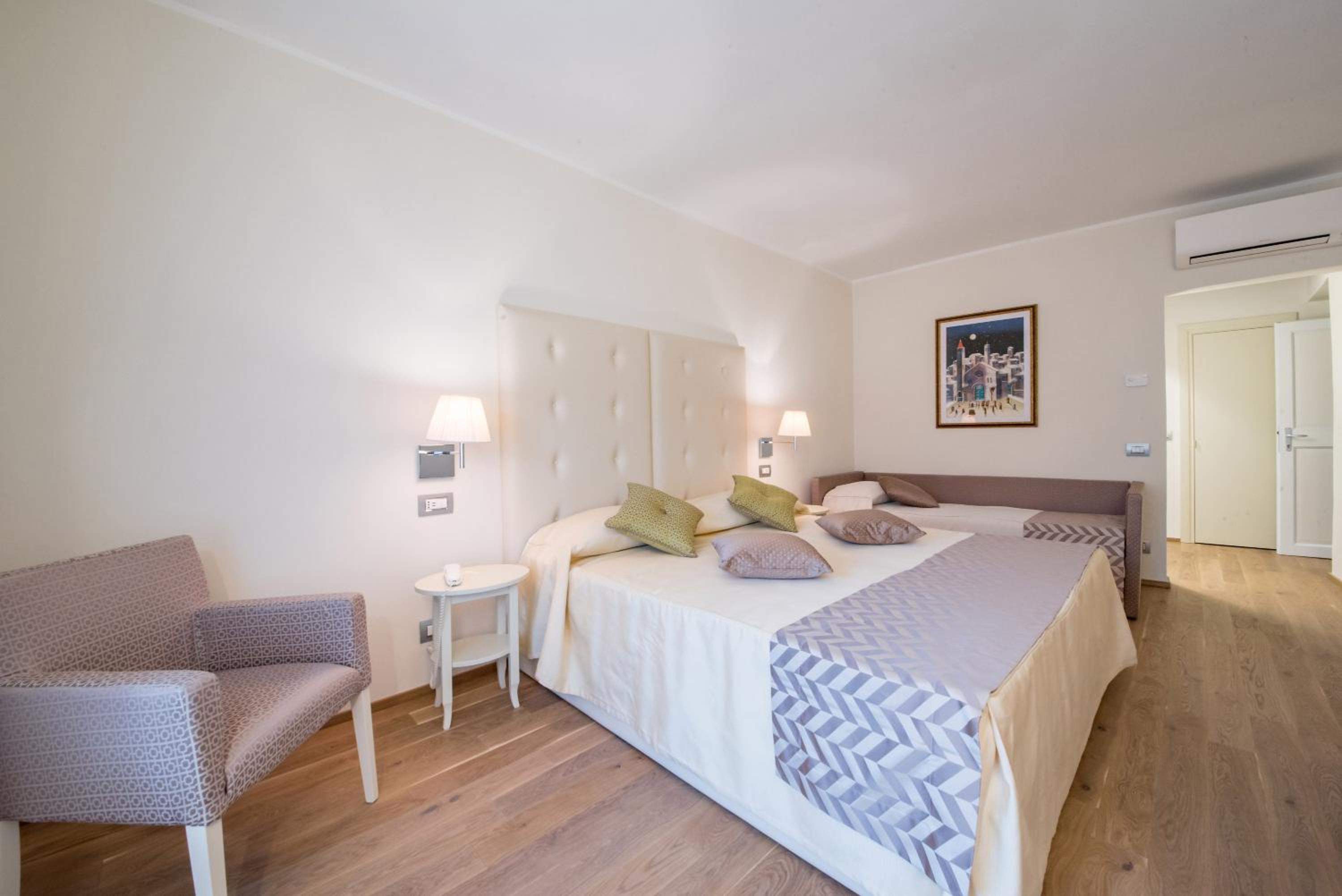 Triple Room with View