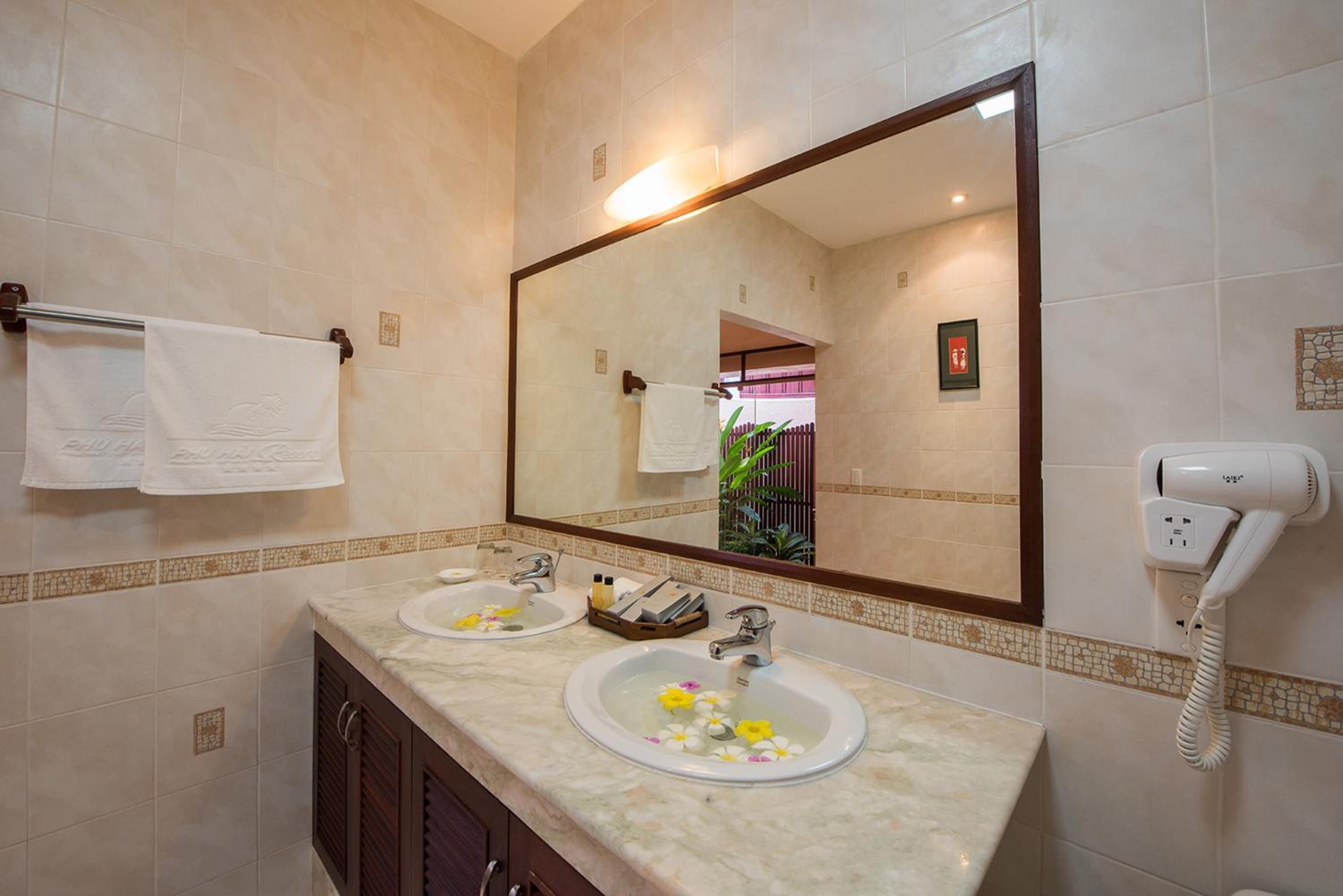 Garden View Villa Double