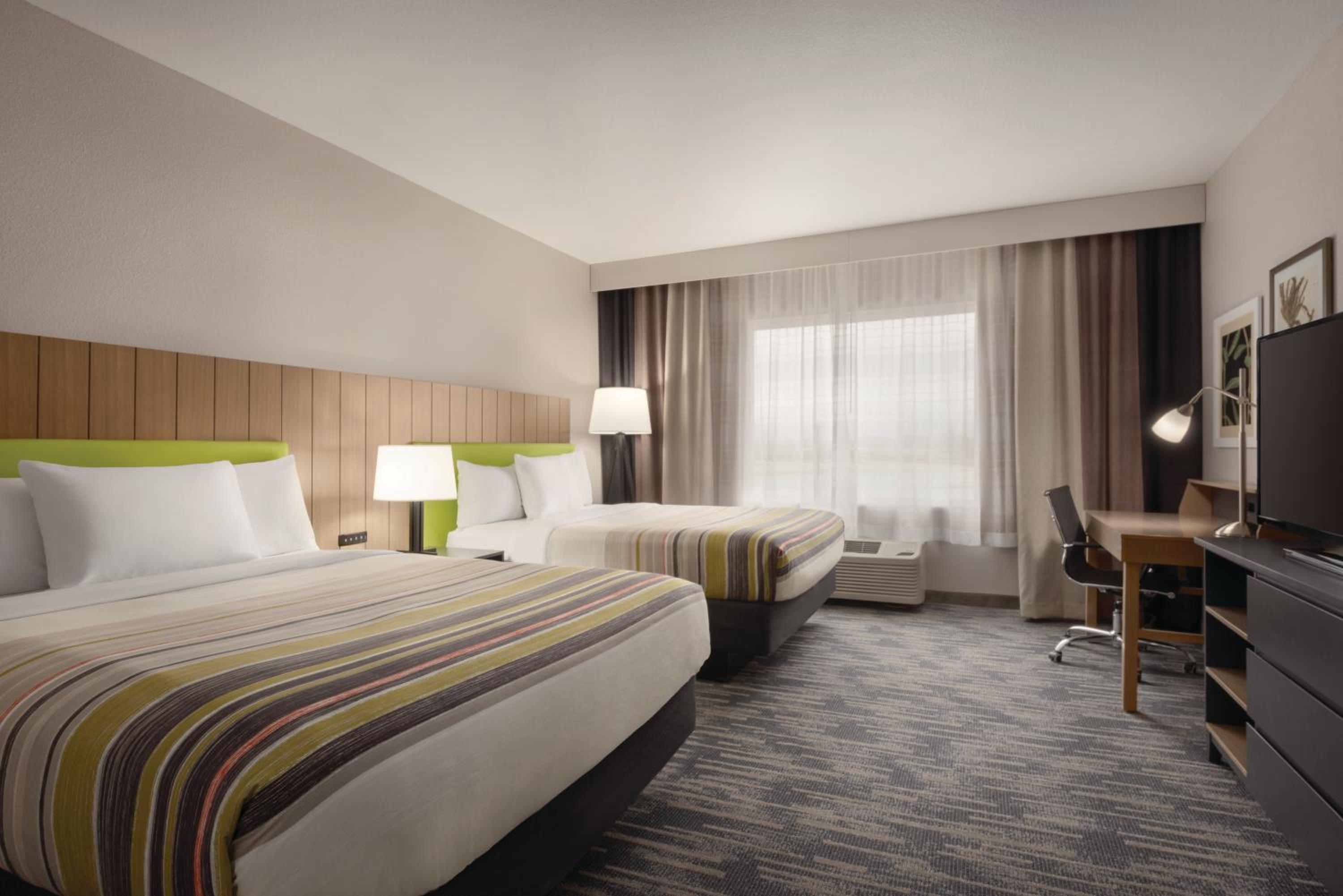 Queen Room with Two Queen Beds - Non-Smoking