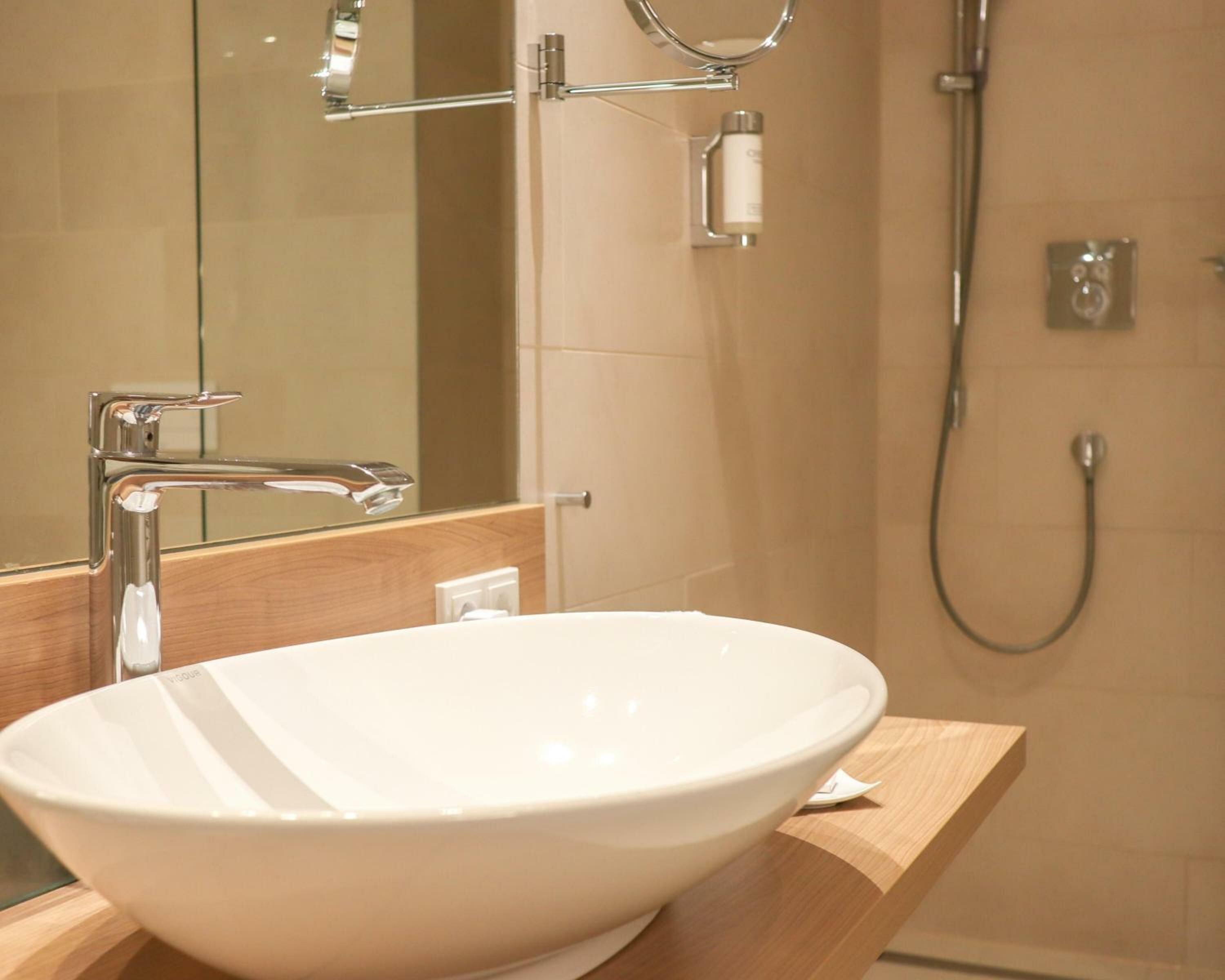 Comfort Double Room with Balcony and Land View