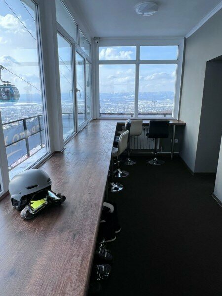 Двухместный номер с 1 кроватью и общим туалетом