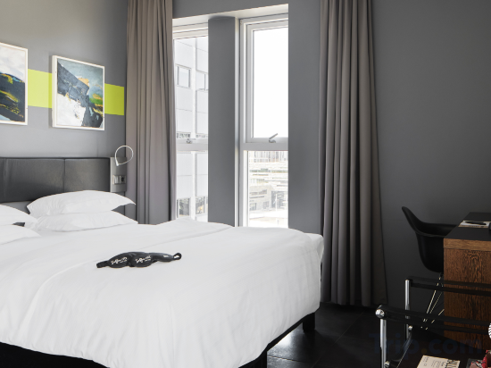 Sea View Deluxe King