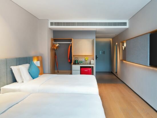 Deluxe Twin Room With Mountain View