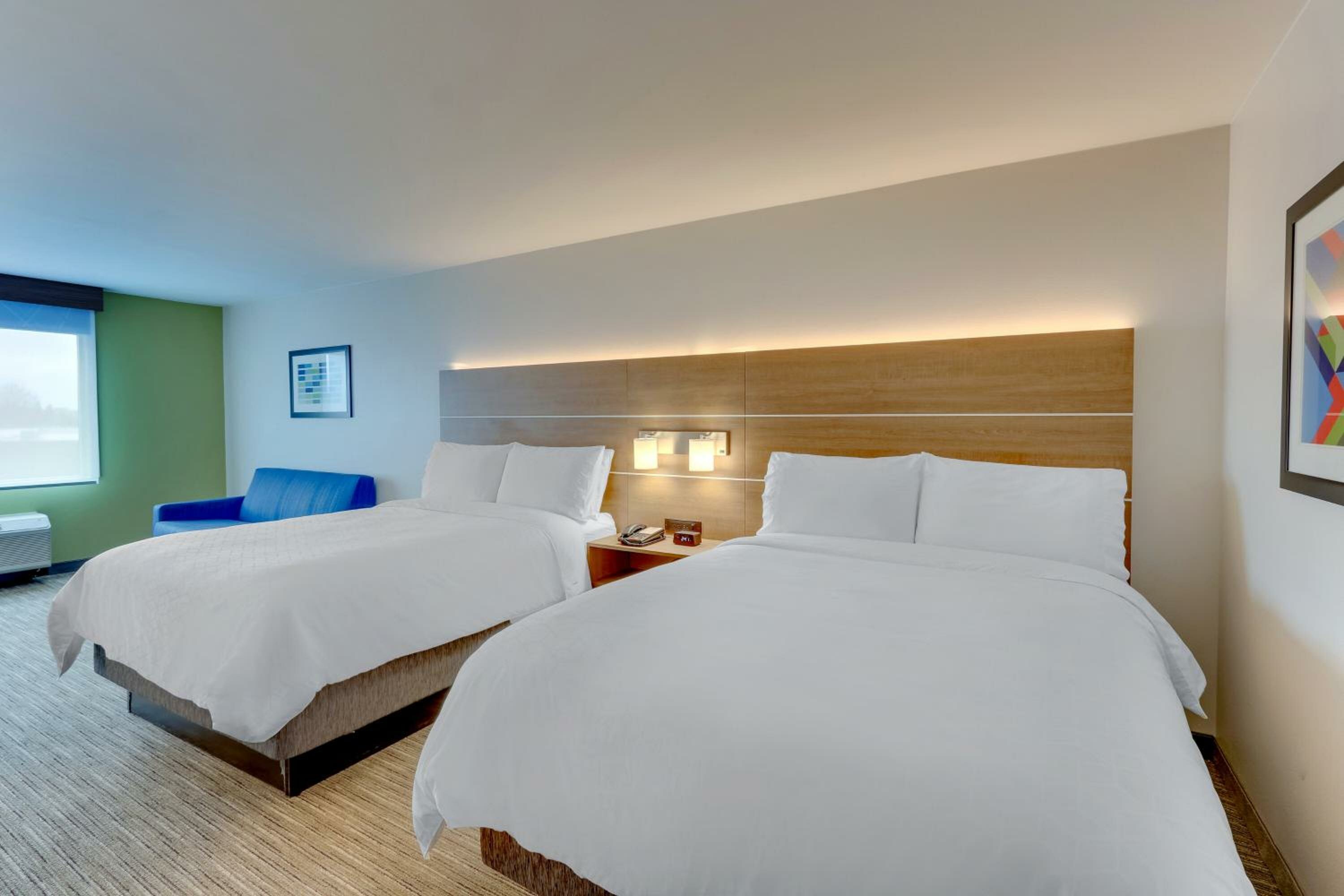 One-Bedroom Suite with Two Queen and One Sofa Bed