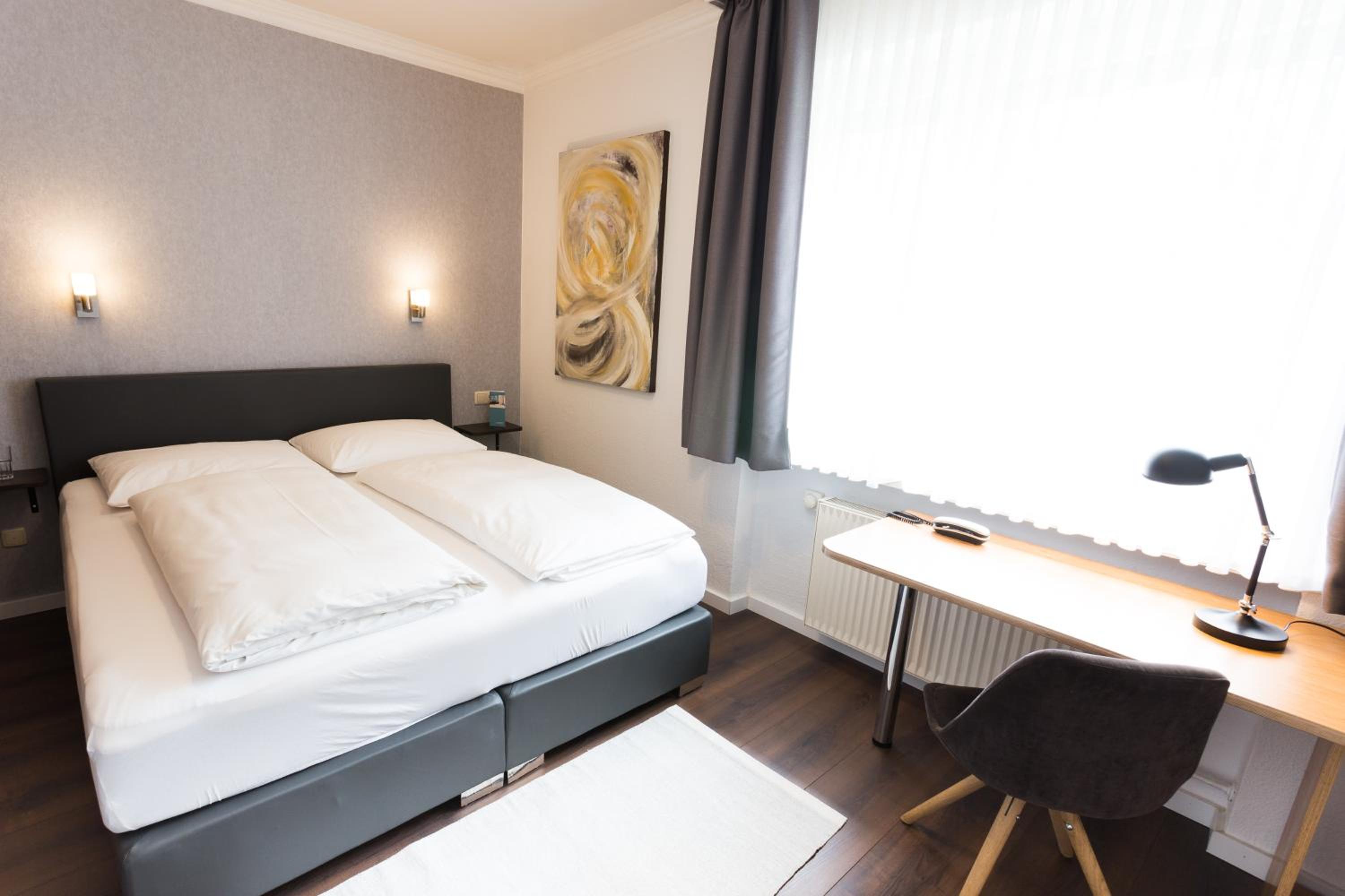 Economy Double Room