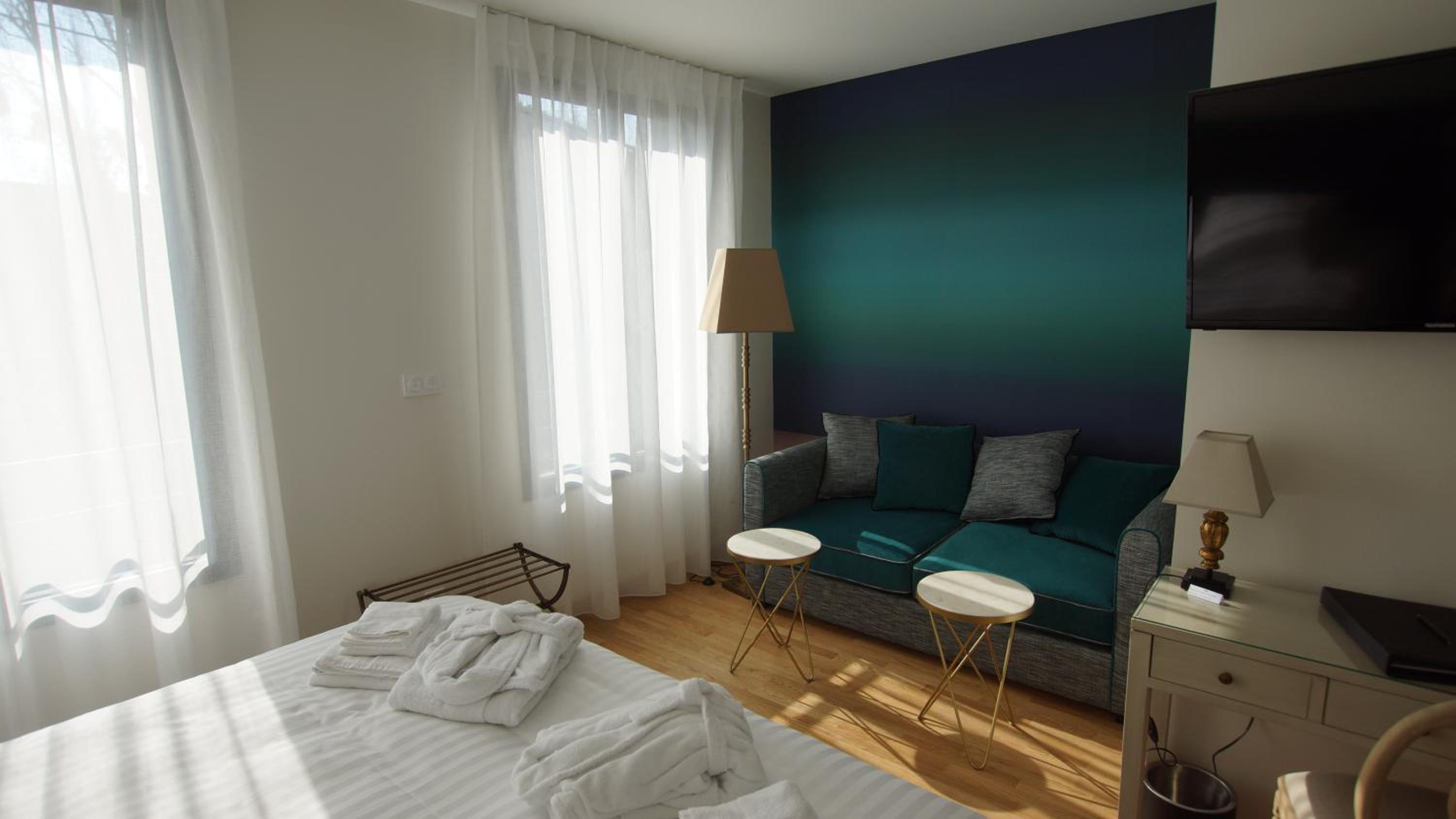 Superior Family Room