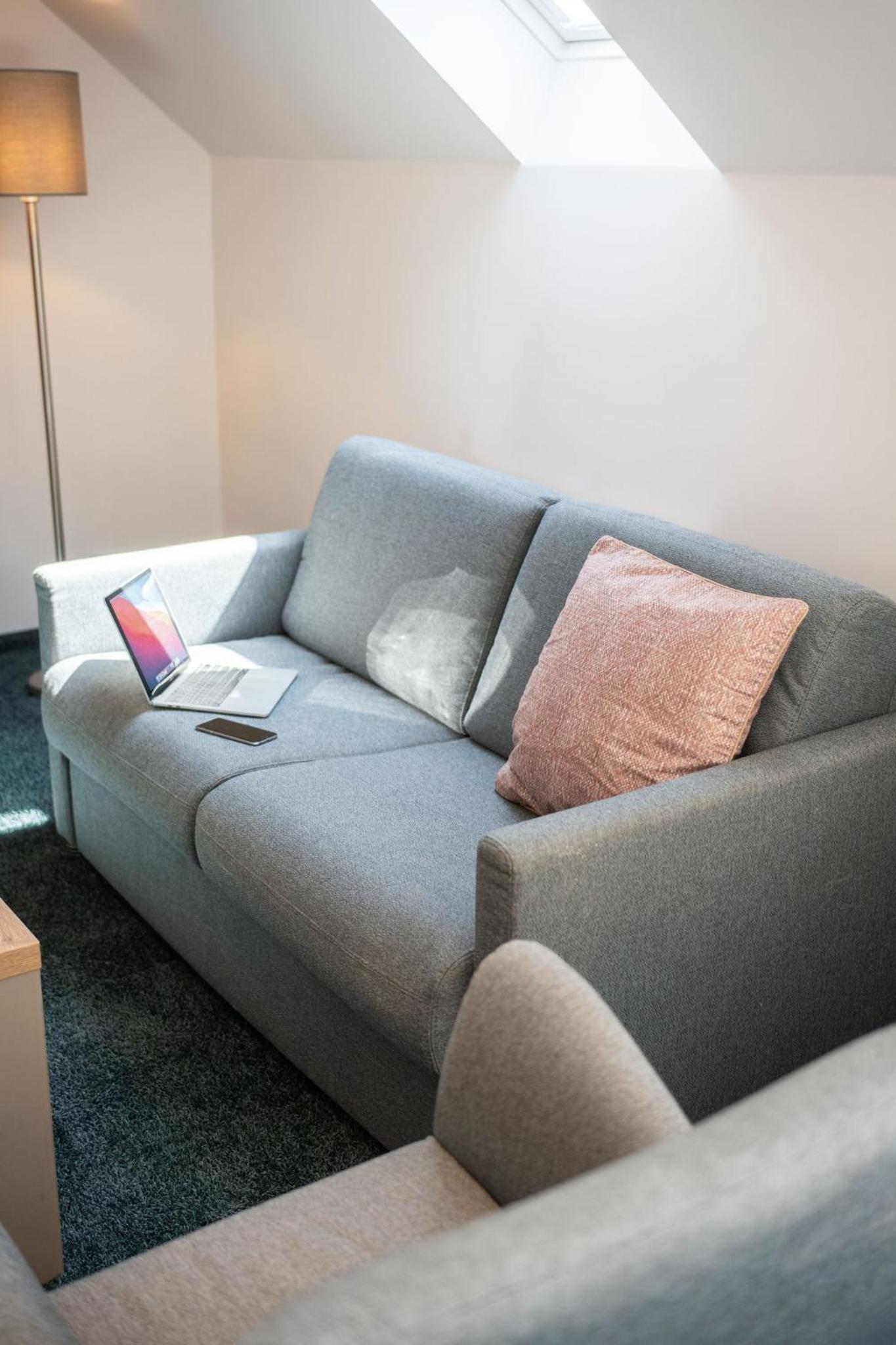 Deluxe Double Room with Shower