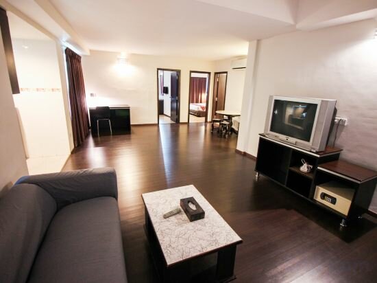 Five-Bedroom Apartment
