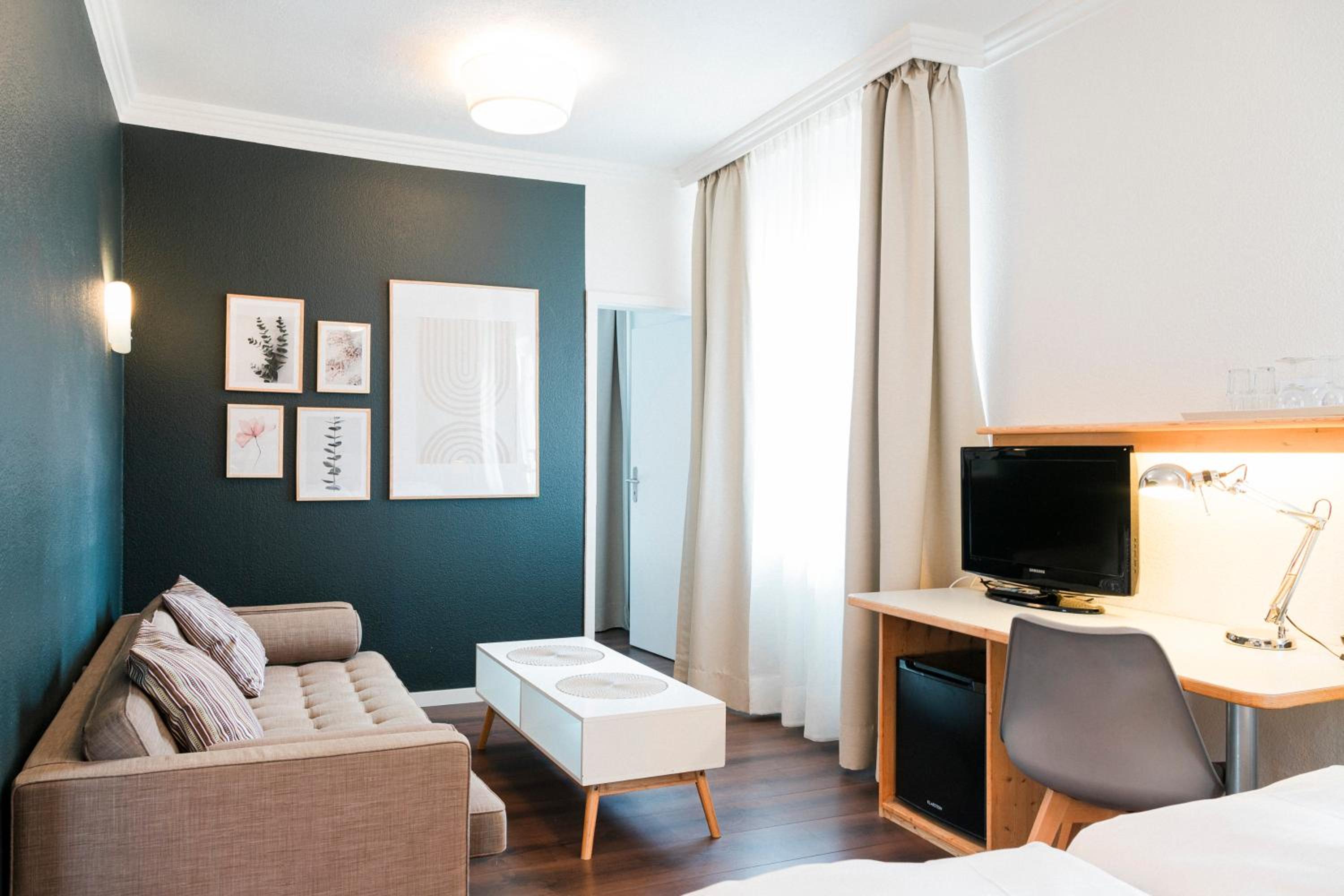 Studio with Terrace