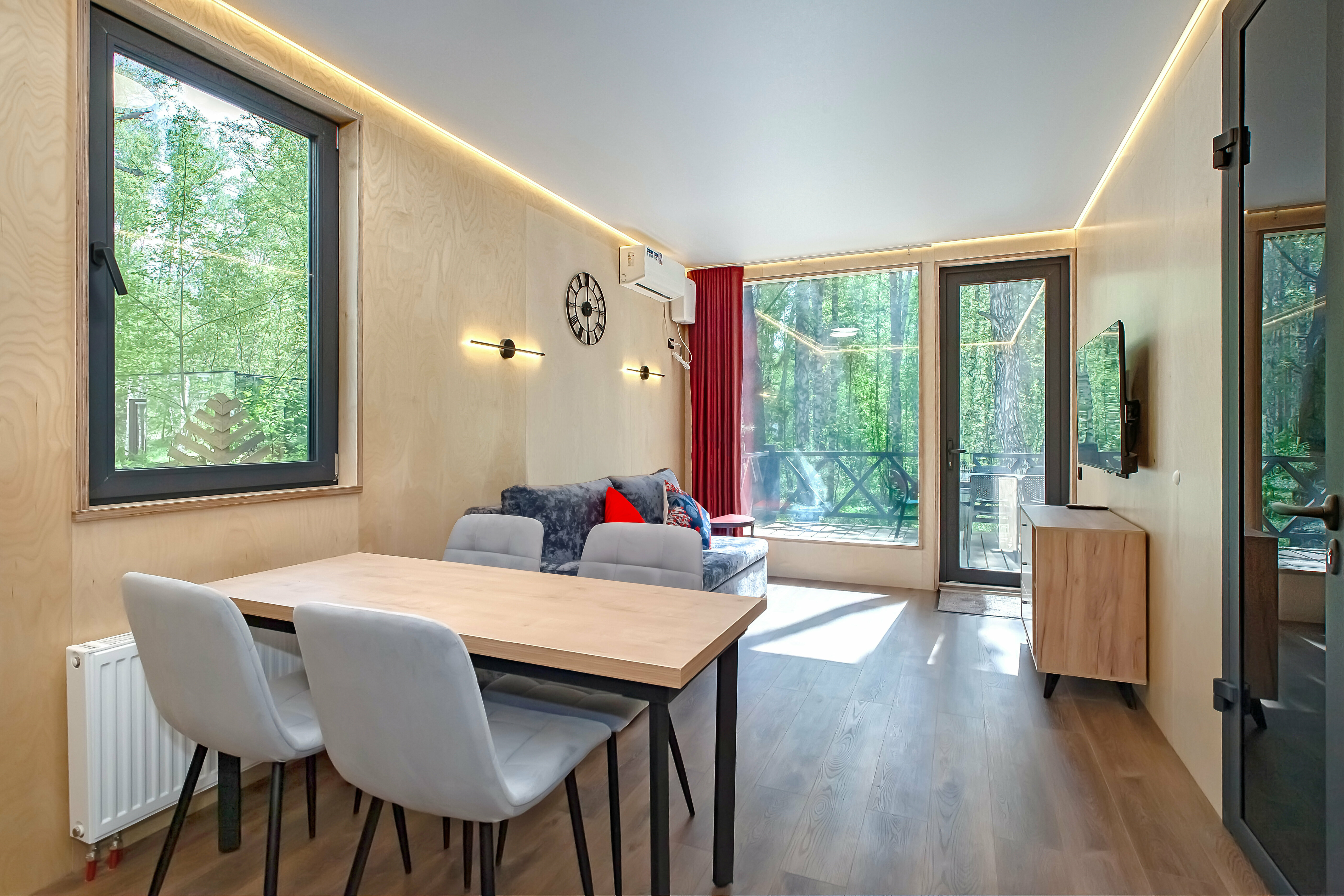 Зеркальный дом