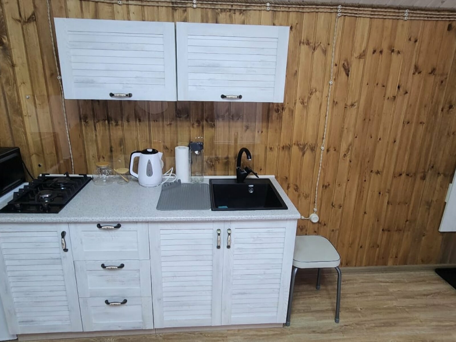 Коттедж с видом на лес