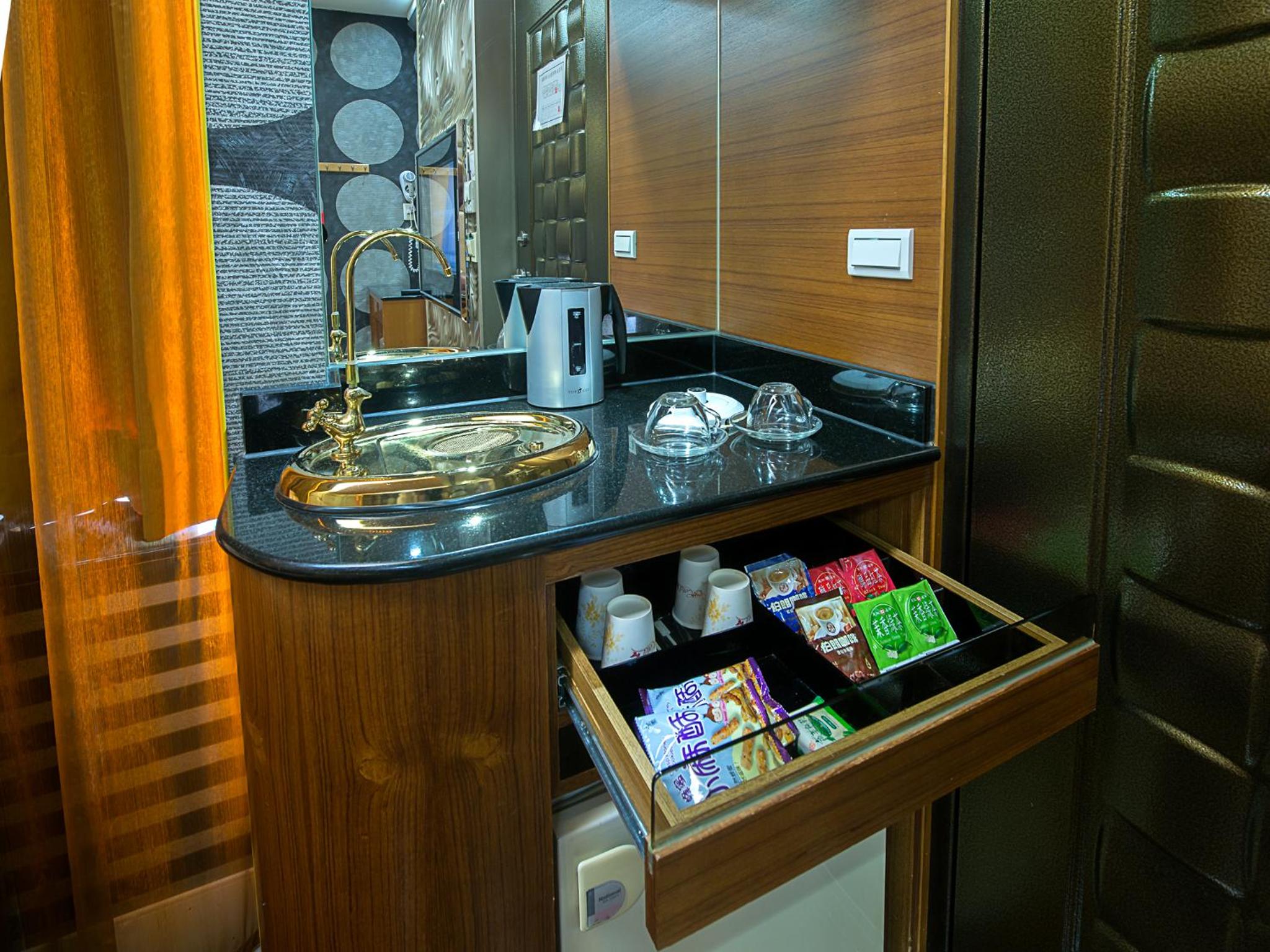 Fashion Double Suite