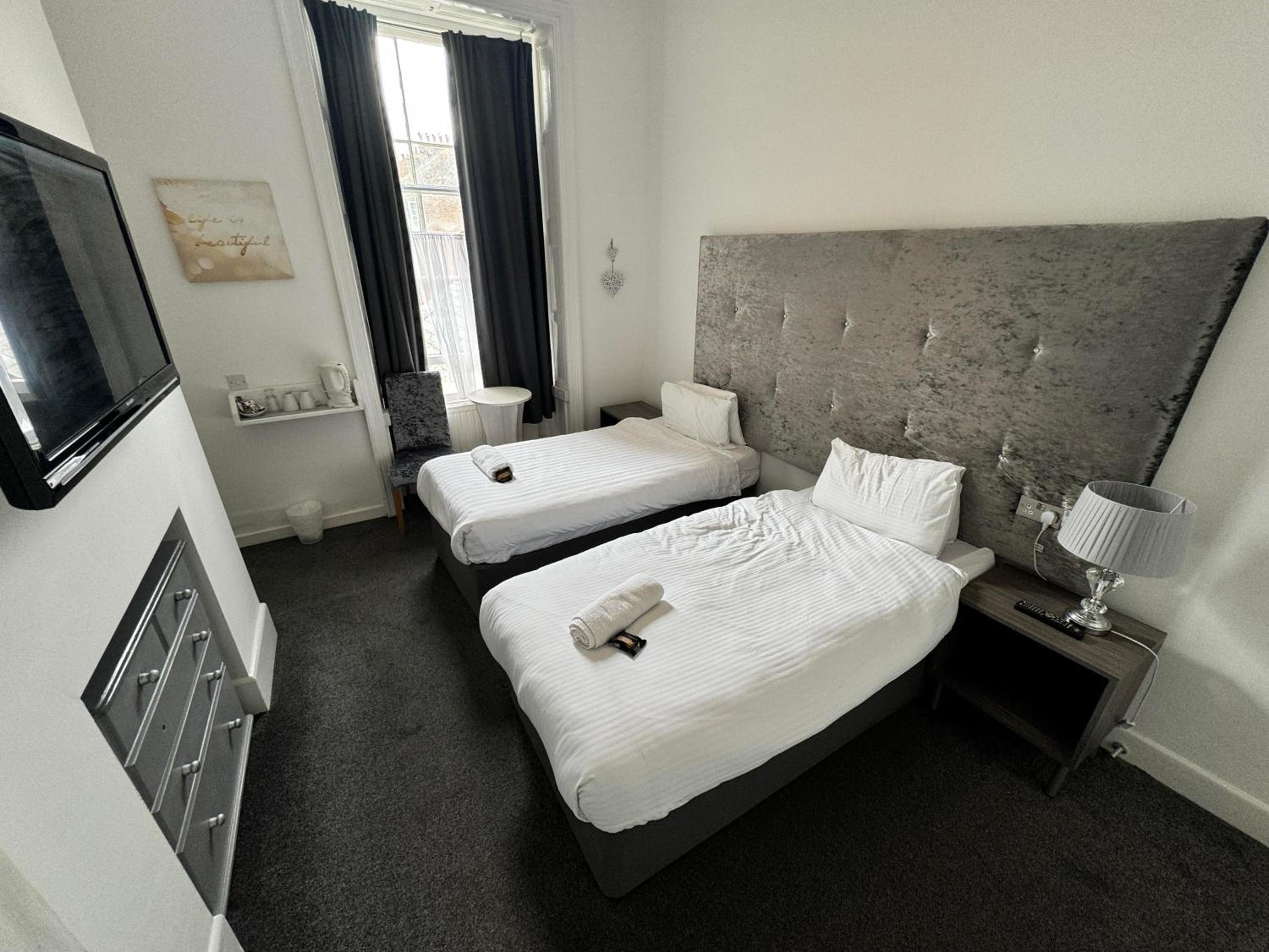 Silver Superking or Twin (Choose Preference)