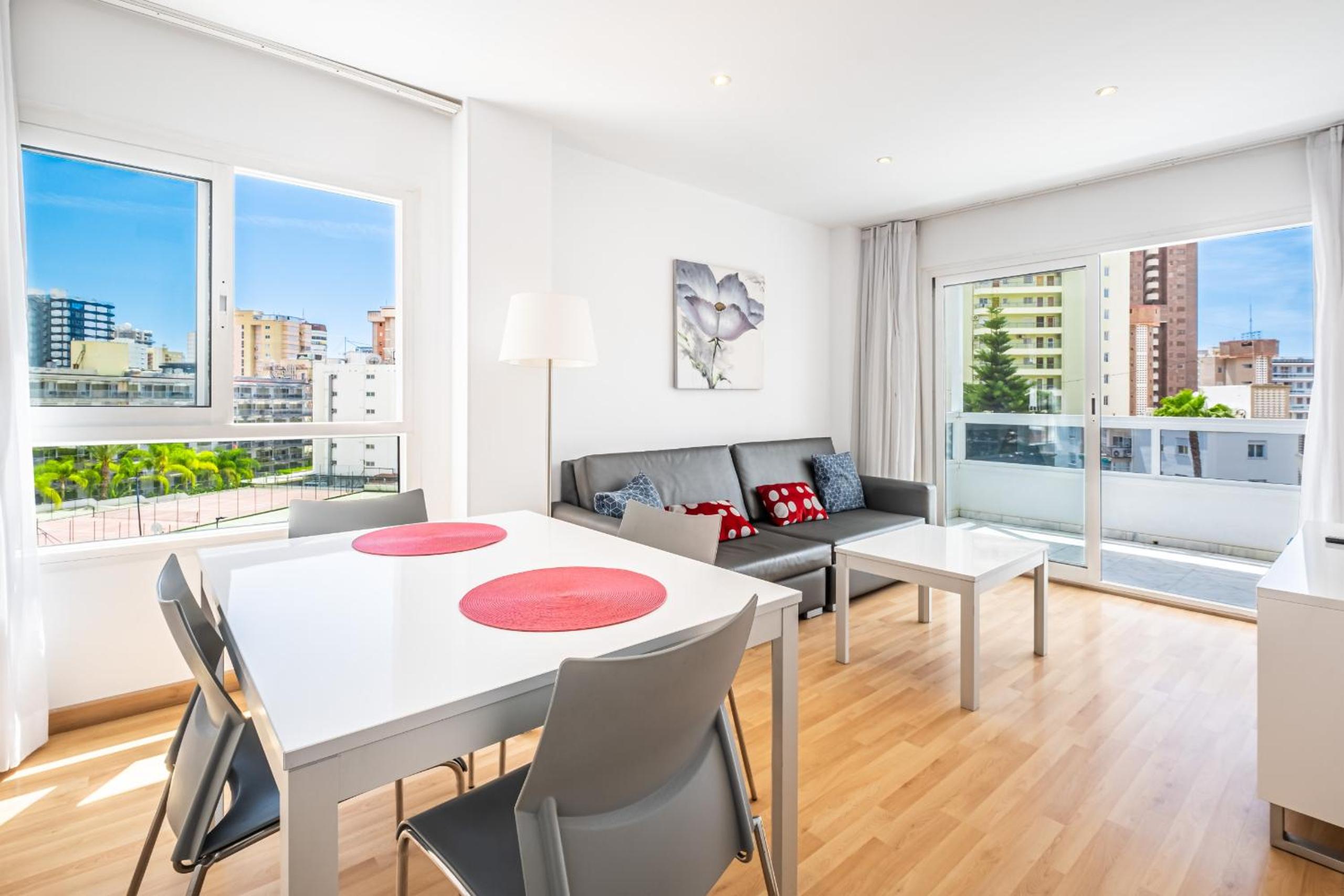 One-Bedroom Apartment with Terrace