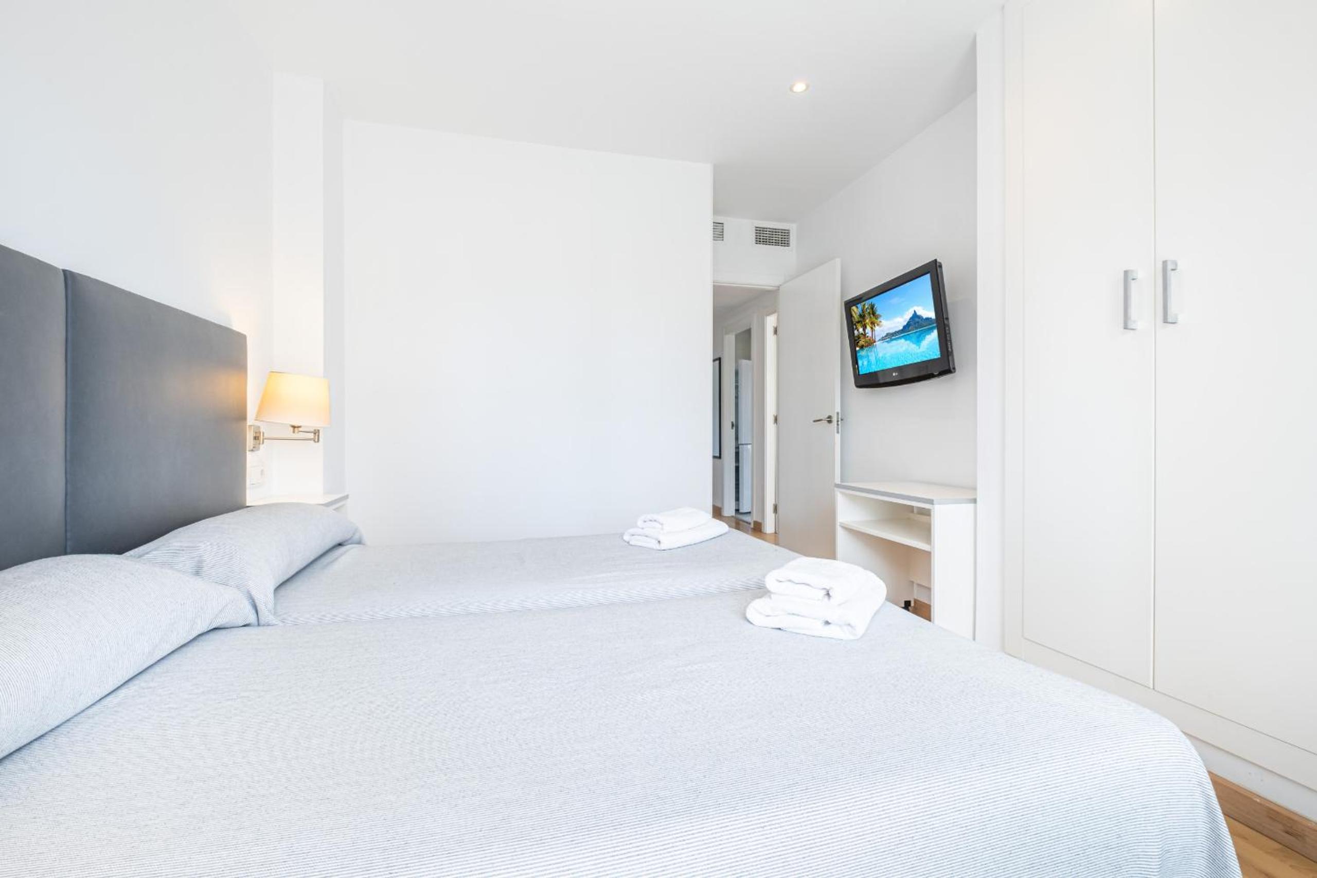 One-Bedroom Apartment with Terrace