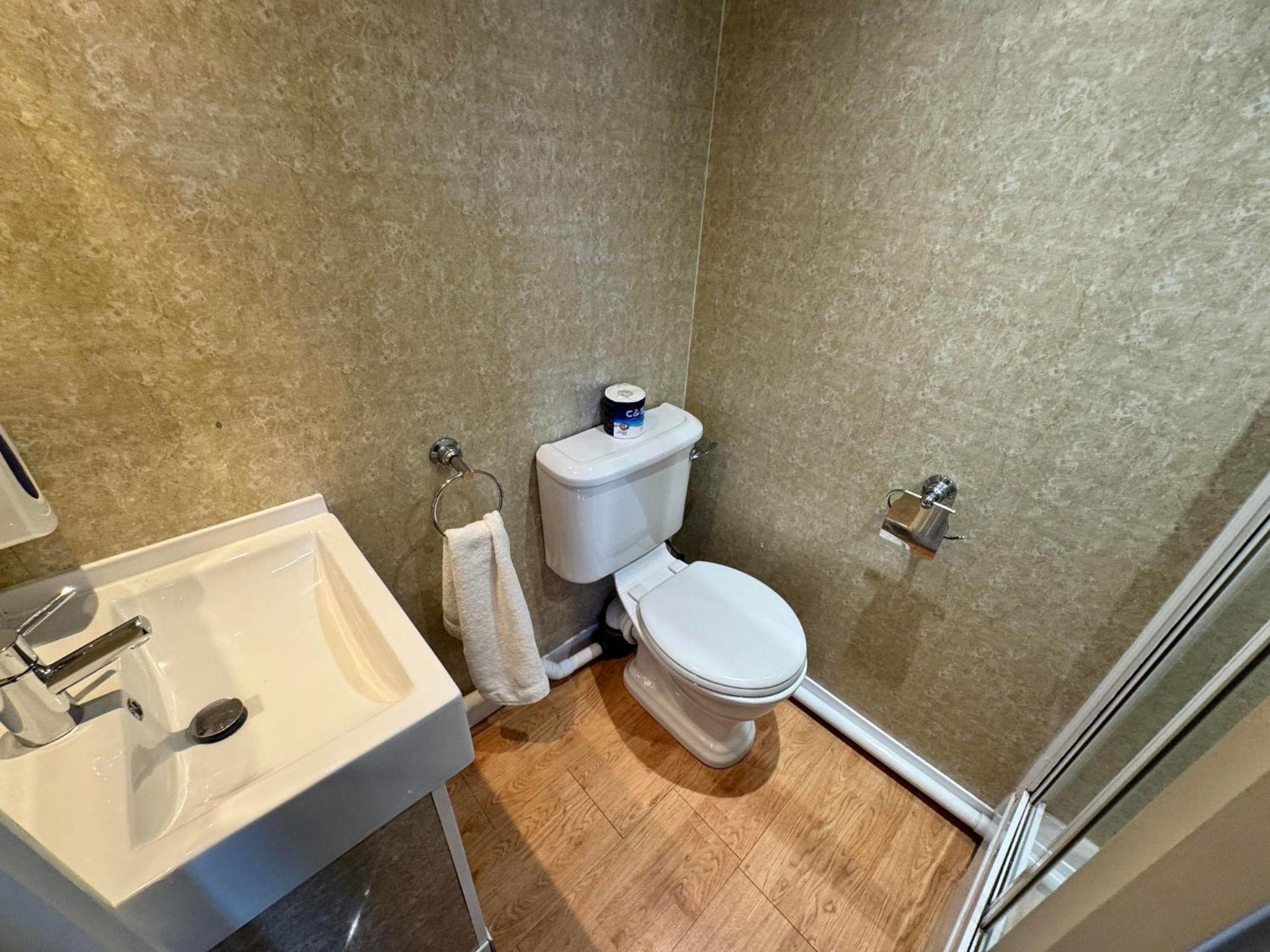 Bronze Double + Sofa Bed