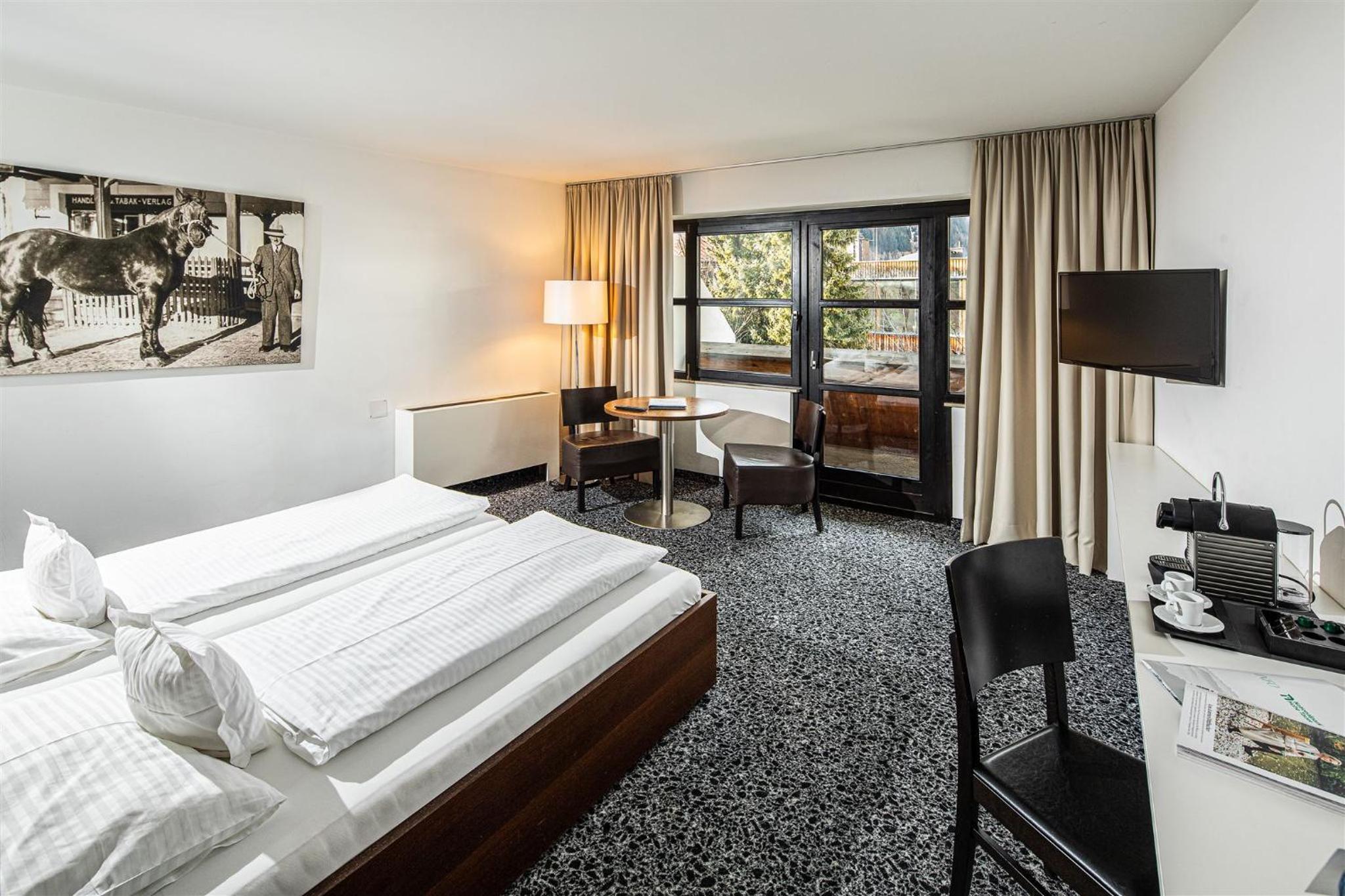 Deluxe Double Room with Bath