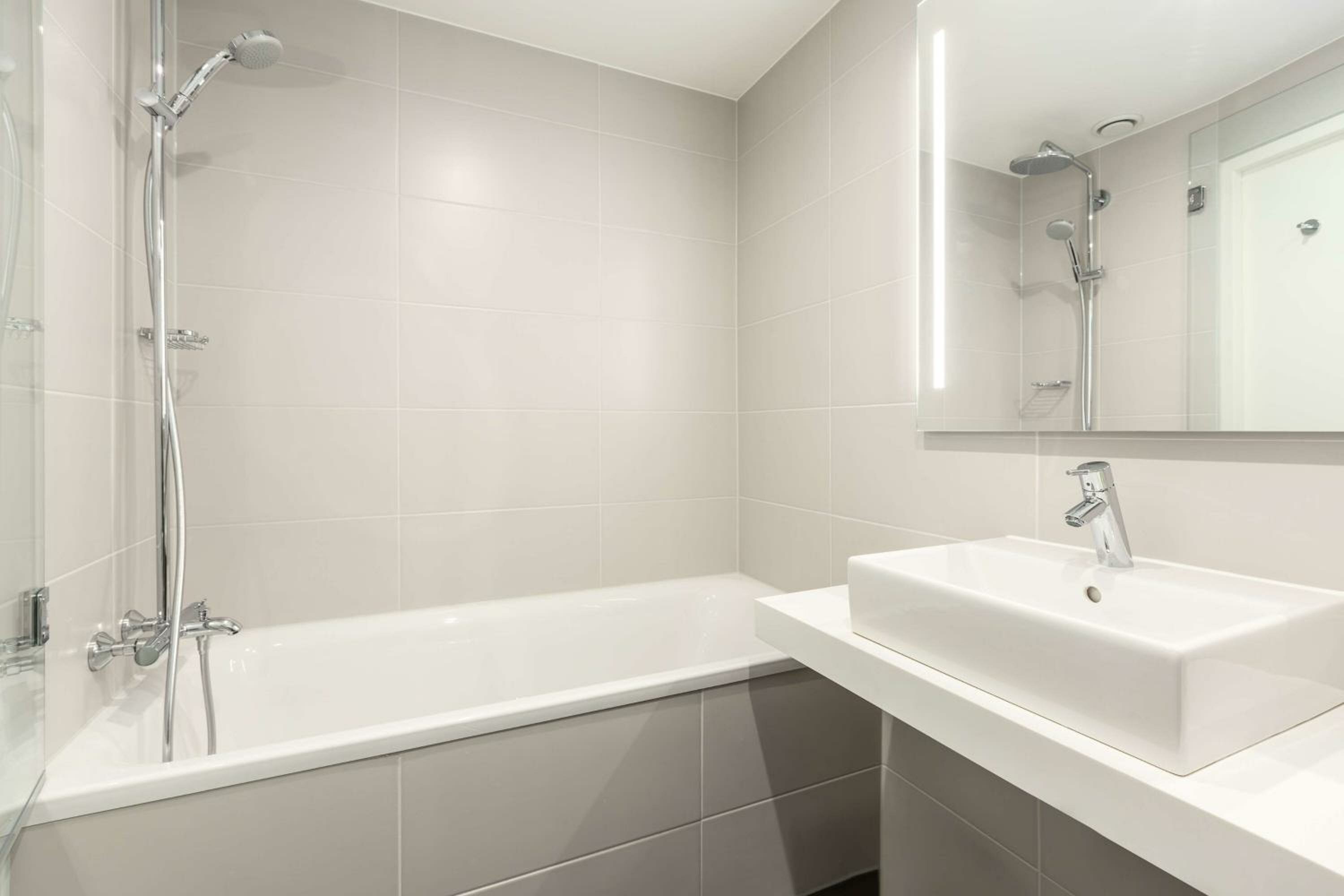 Family Quadruple Room (3 Adults + 1 Child)