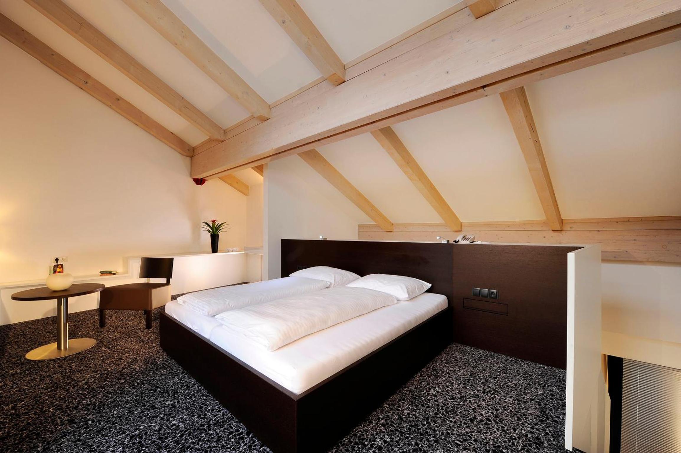 Duplex Suite with Balcony and Mountain View