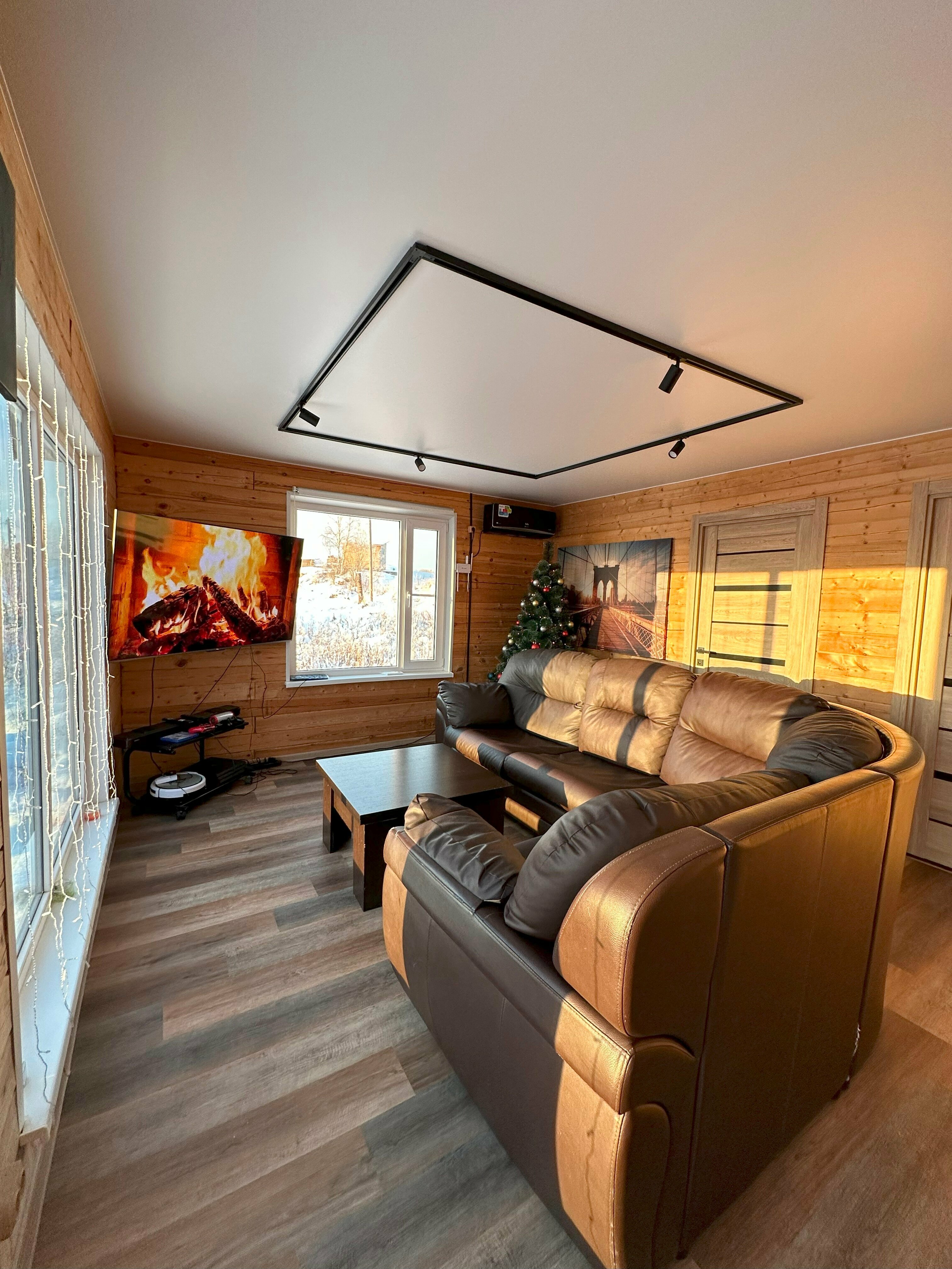 Дом с видом на озеро