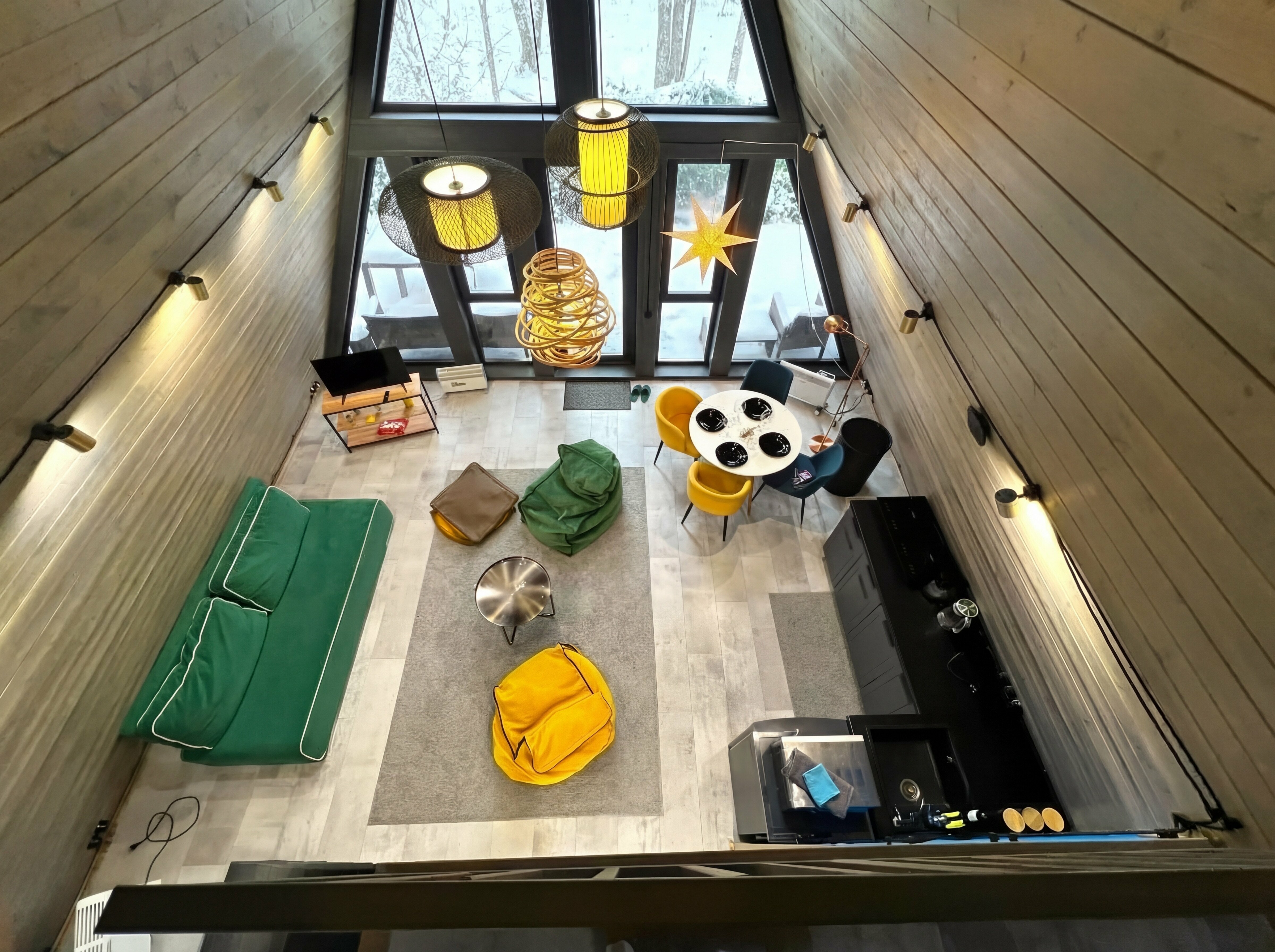 Коттедж с видом на лес