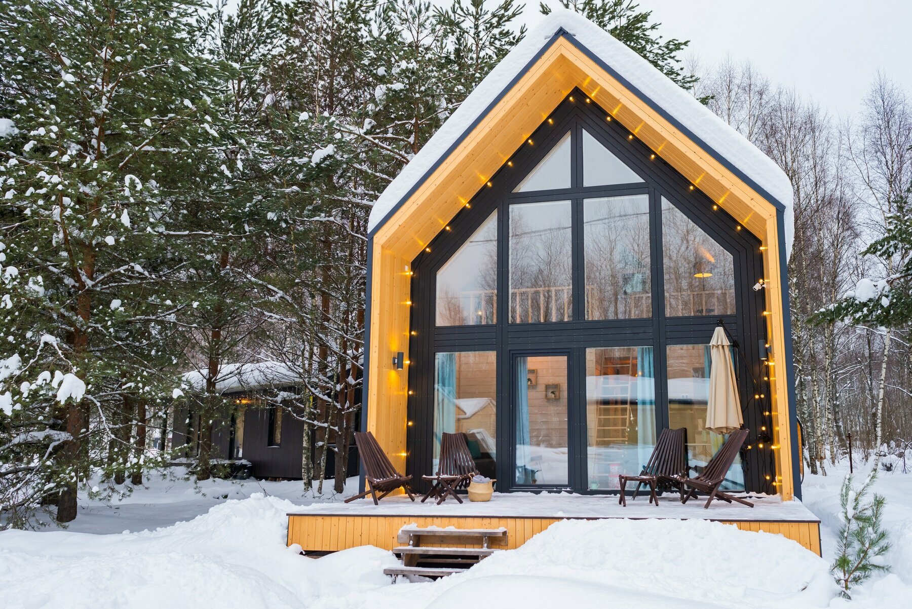 Коттедж с видом на лес