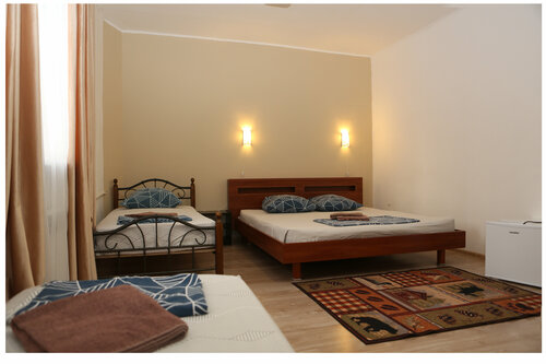 Cемейный номер с собственной ванной комнатой