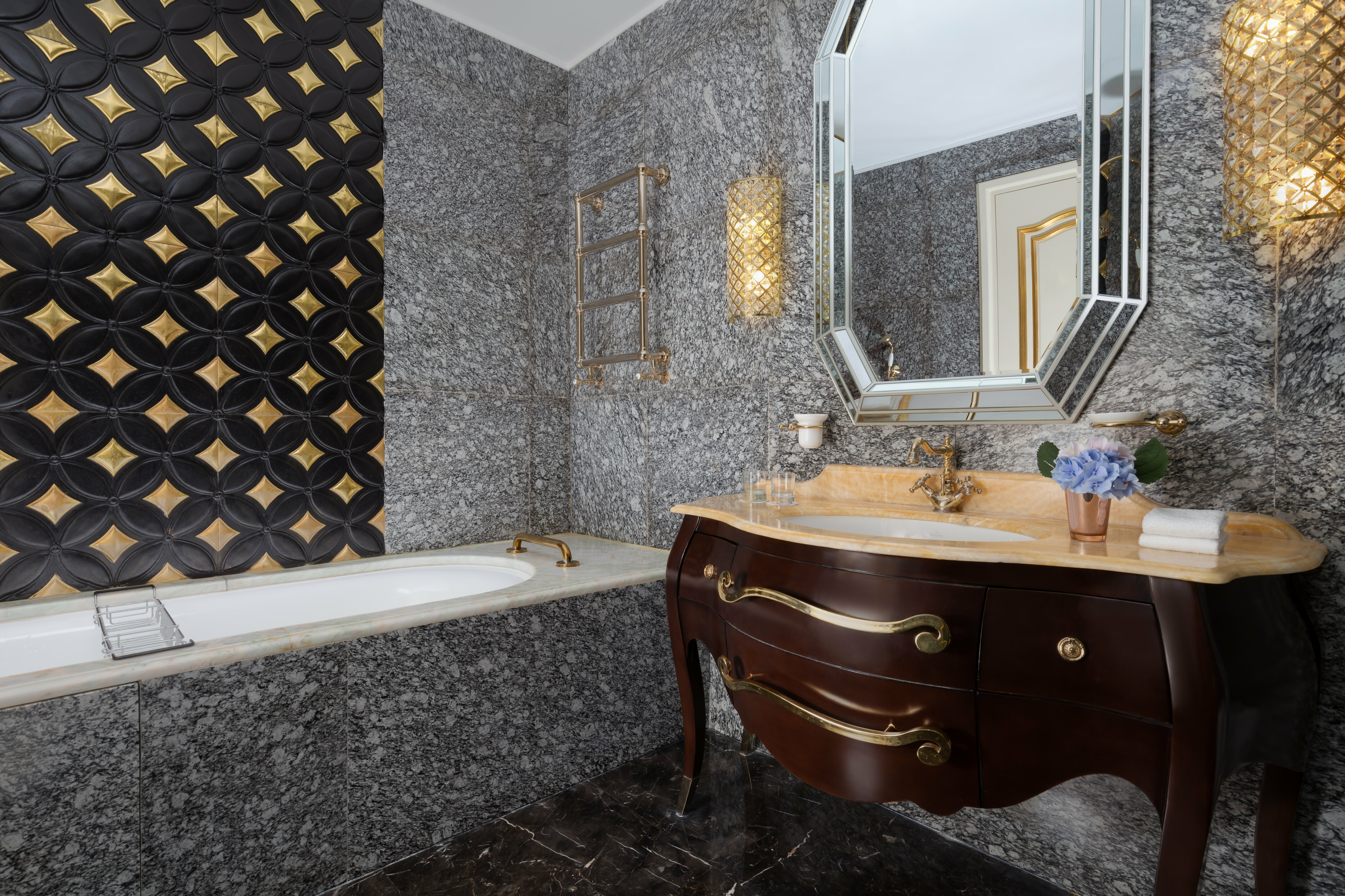 Семейный люкс Астор