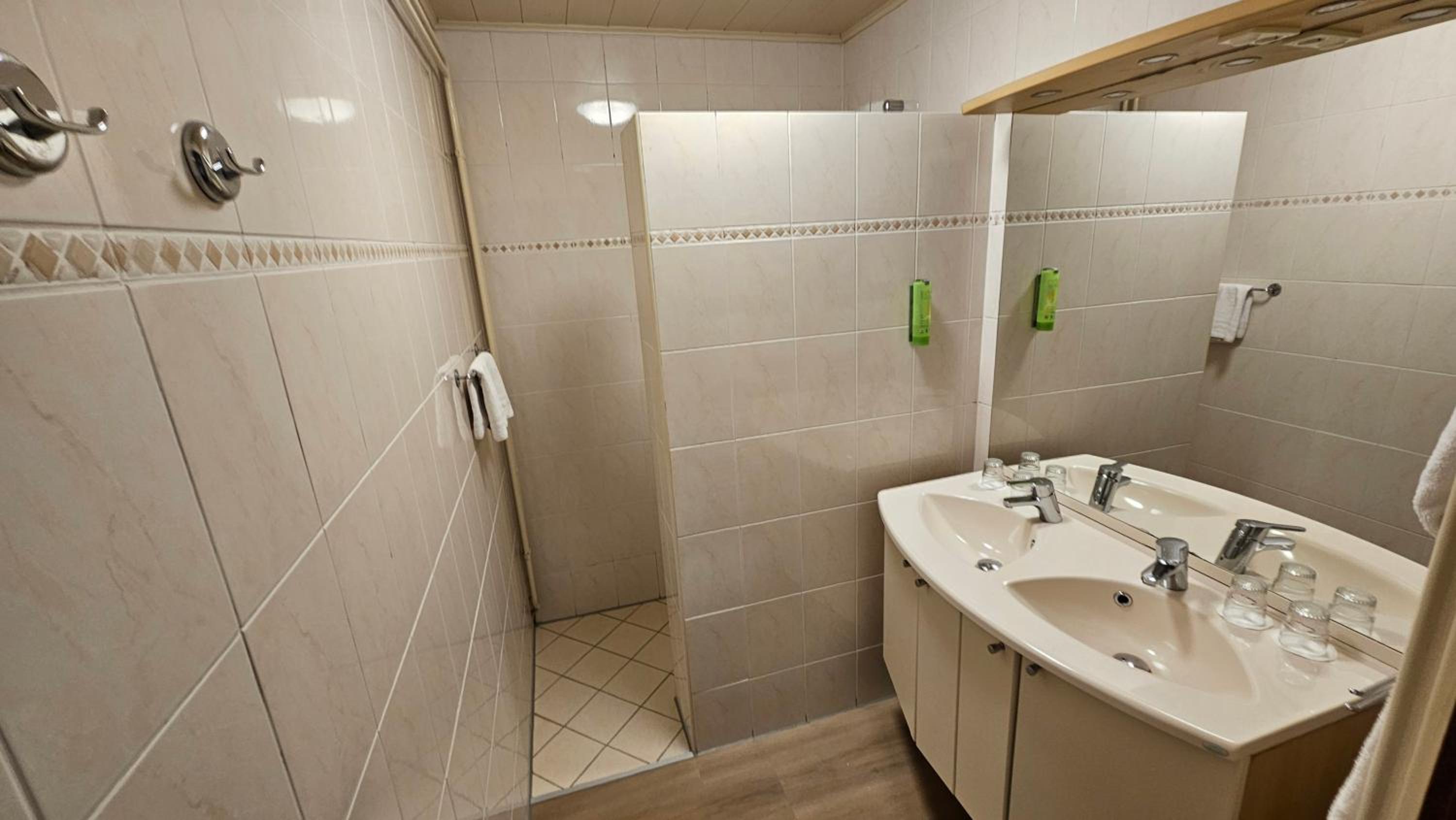 Comfort Quadruple Room