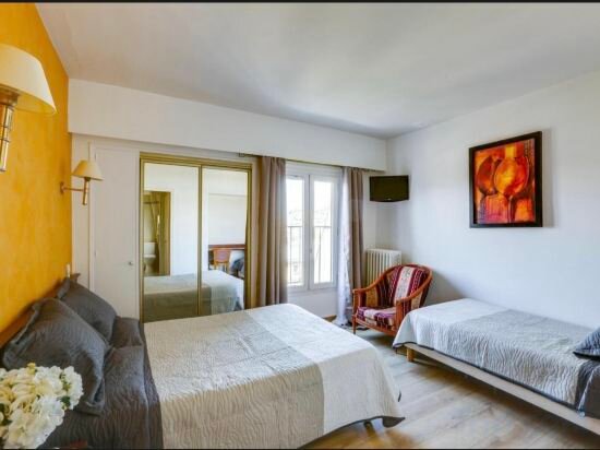 Superior Triple Room