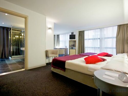 Superior Room With One Or Two Double Beds в Mercure Palermo Centro