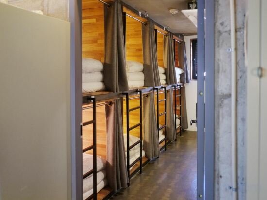 Bed in 6 Beds Female Dormitory with No Window