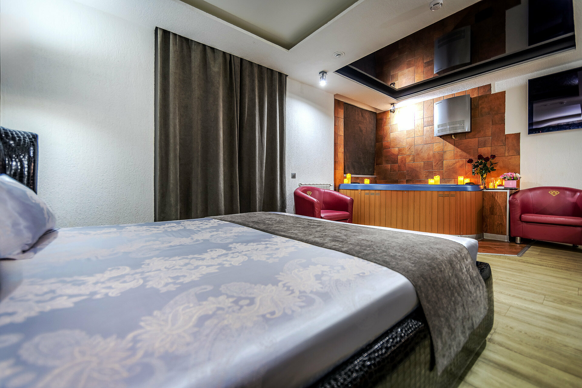 Улучшенный номер с ванной (только для взрослых)