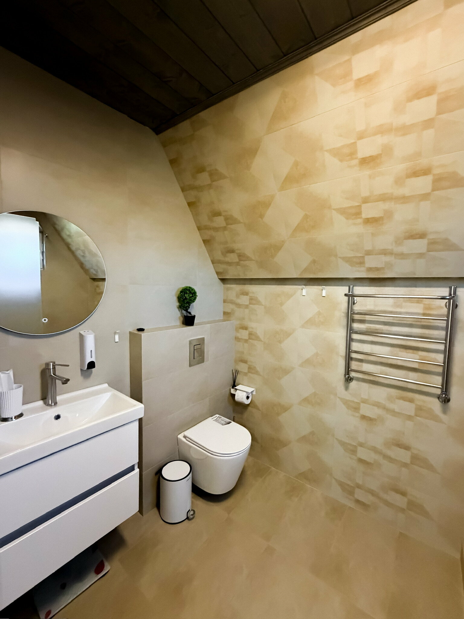 Дом "Солнца"