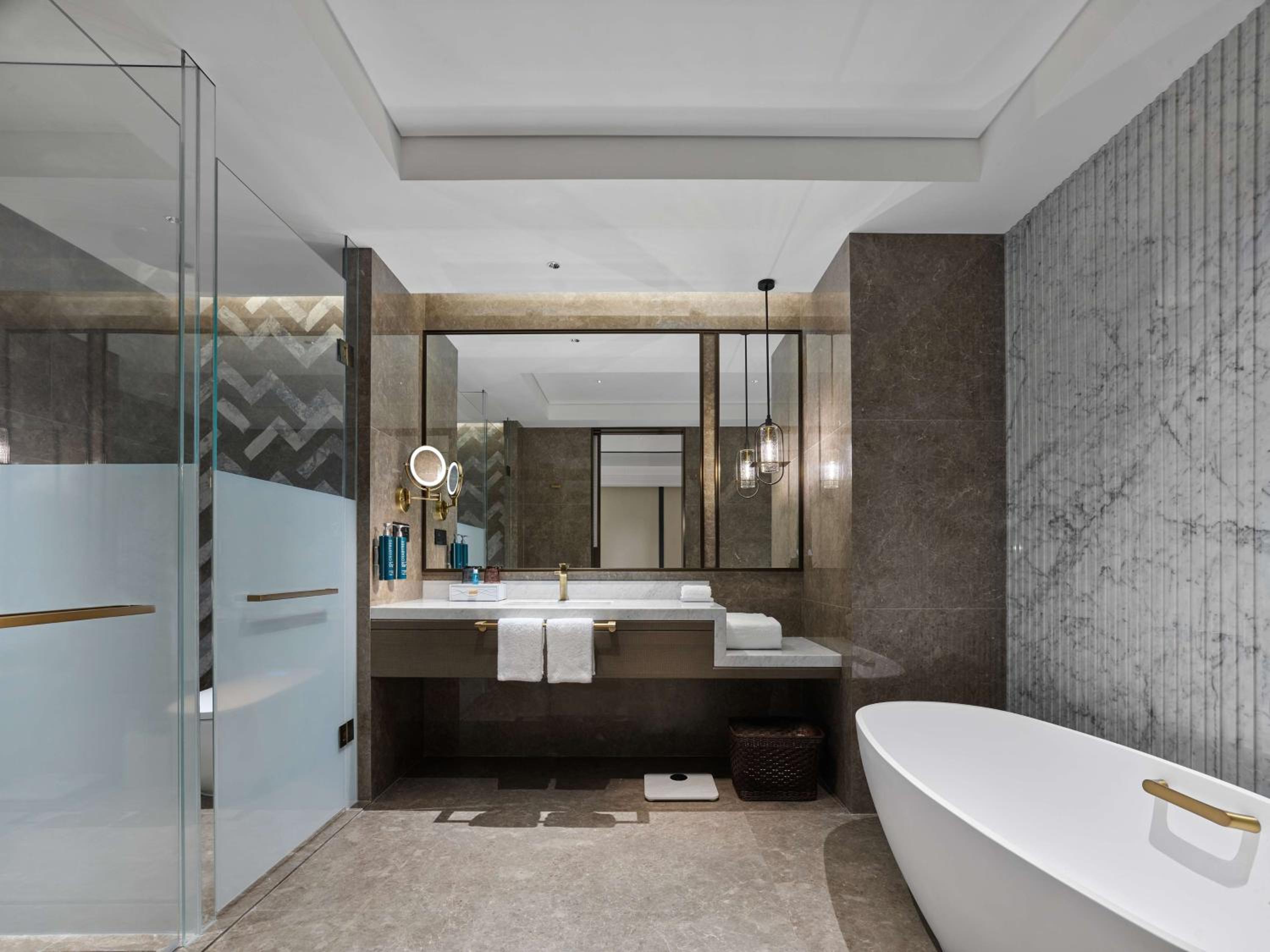 Two-Bedroom King Suite