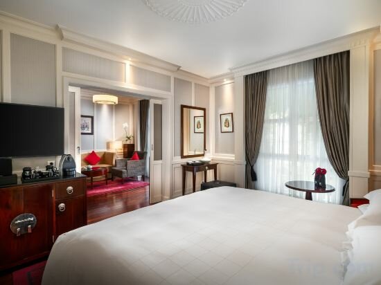 Opera Wing, Prestige Suite With Club Lounge Benefits, King Bed