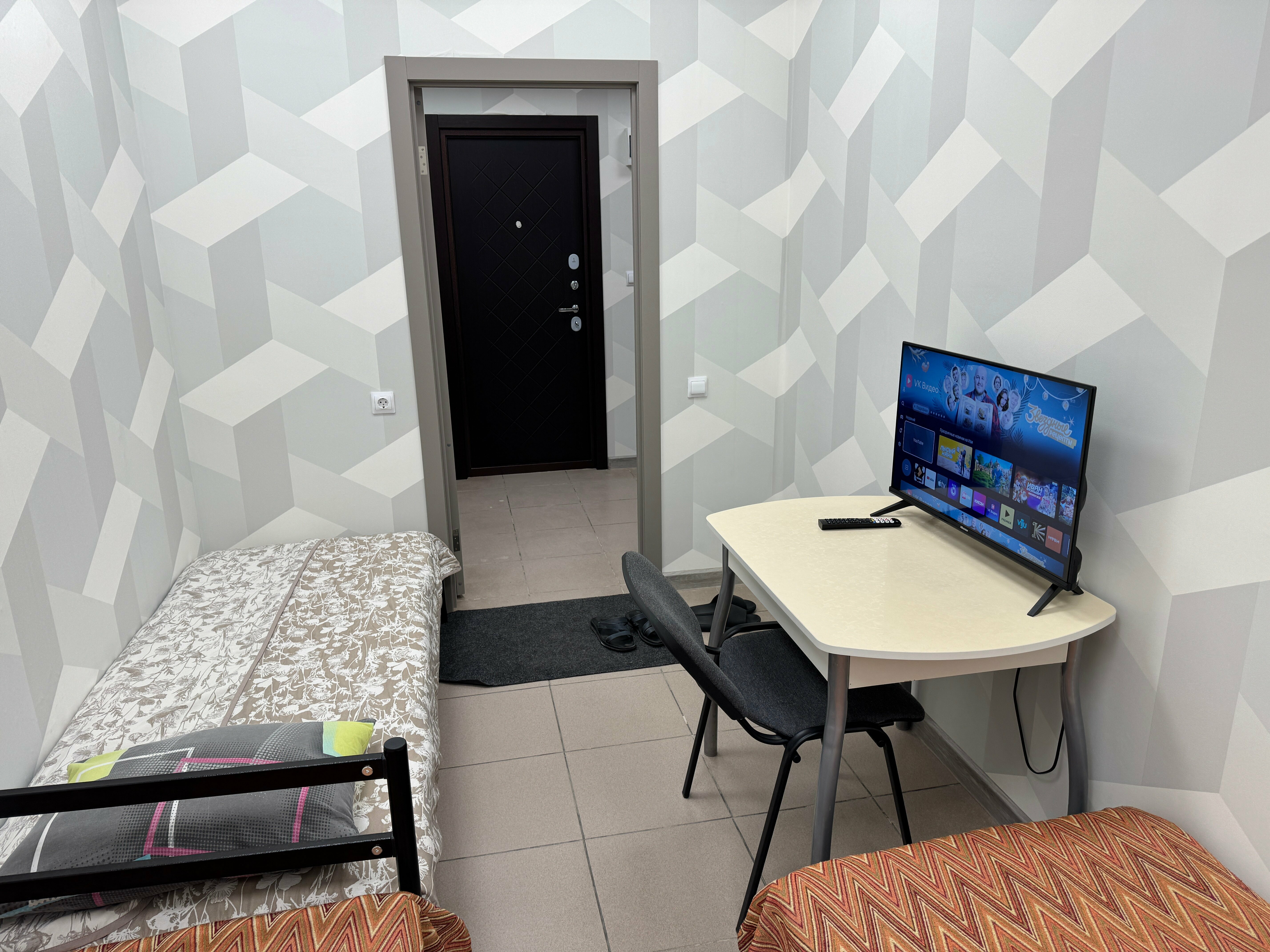 Трехместный номер с душем