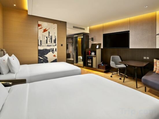Premier Marina Bay Double Room With Two Double Beds, Balcony And Marina Bay View