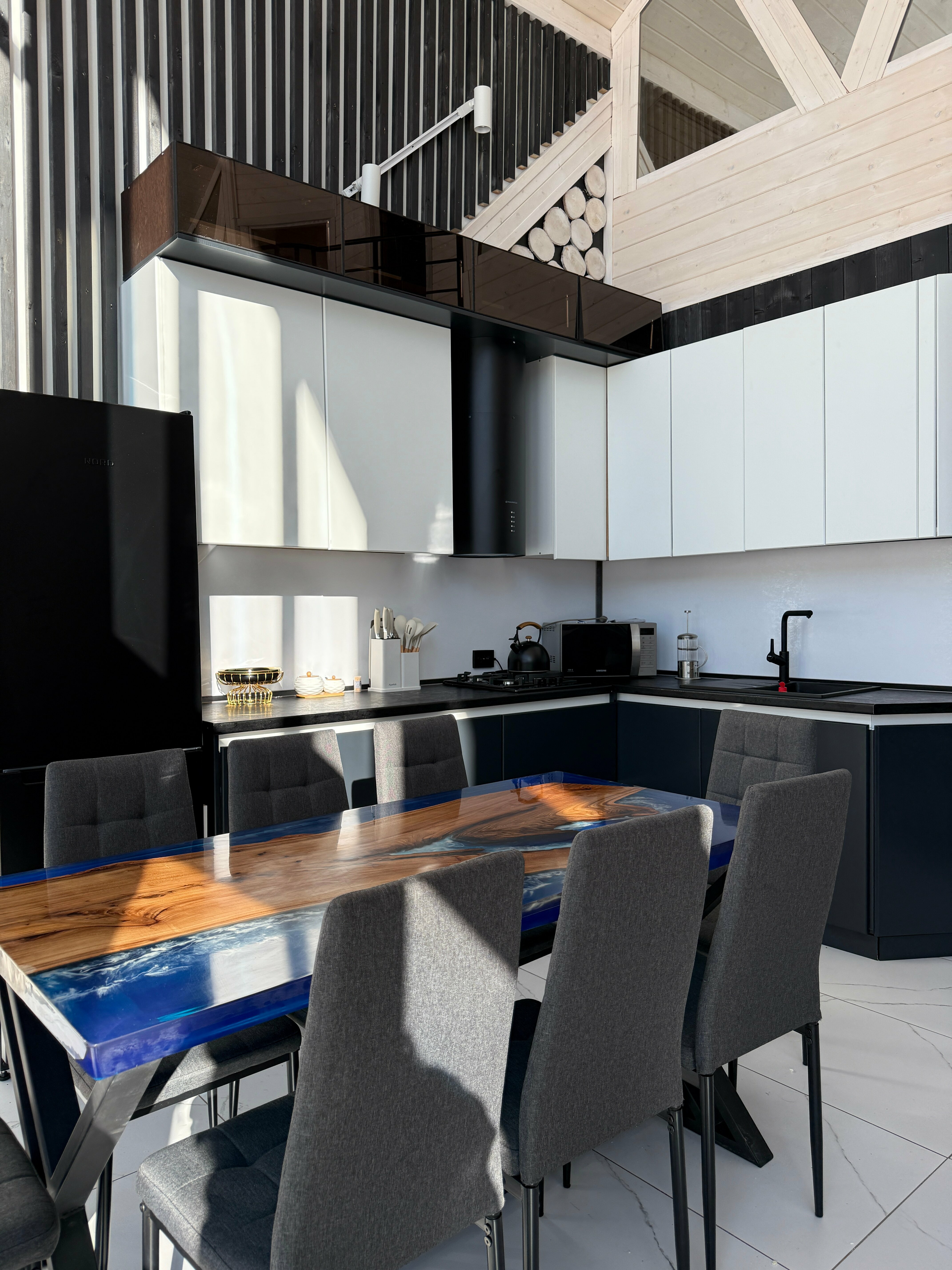 Коттедж с видом на горы