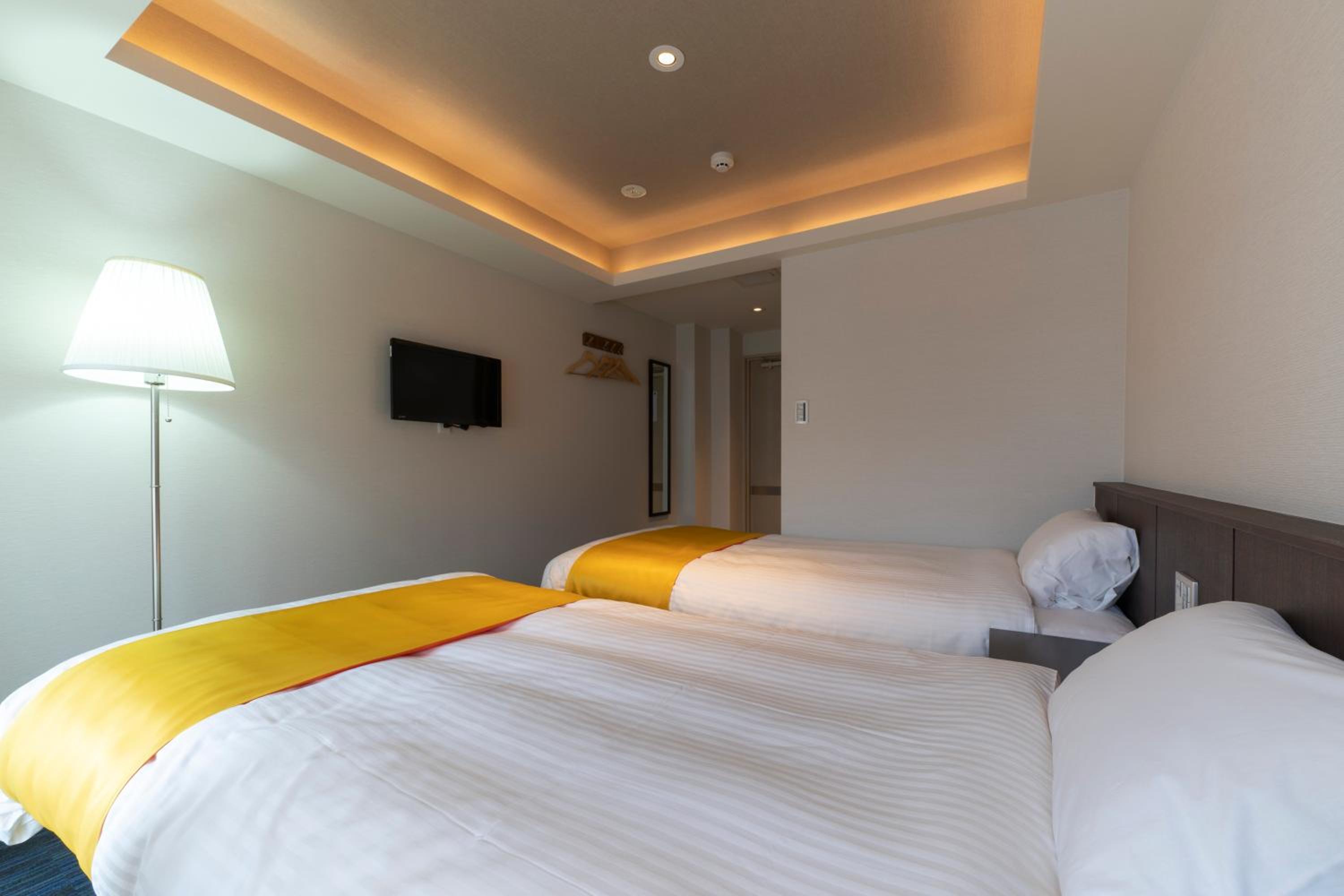 Twin Room - Non-Smoking