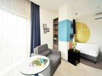 Corner Room в Stayso by Cloud 7