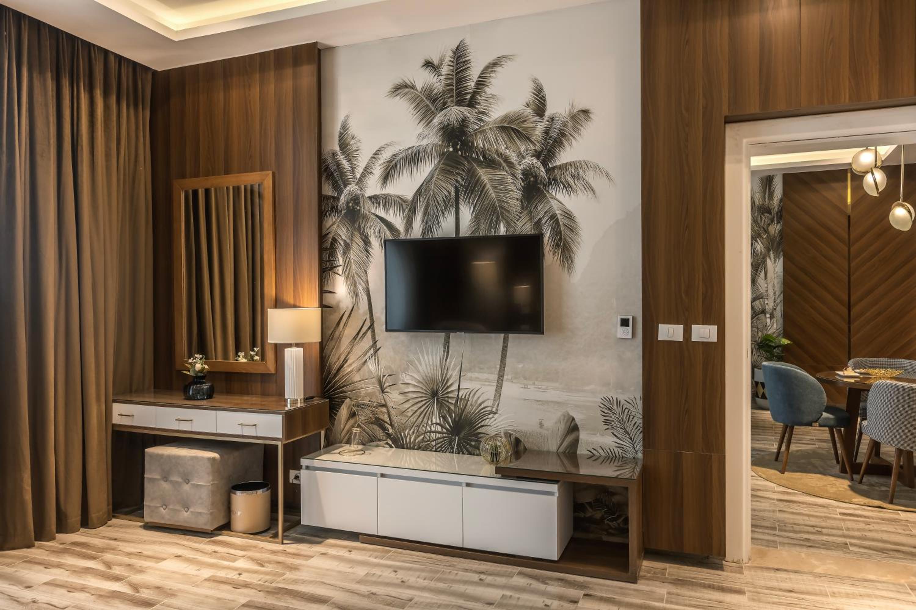 Deluxe Suite lake View